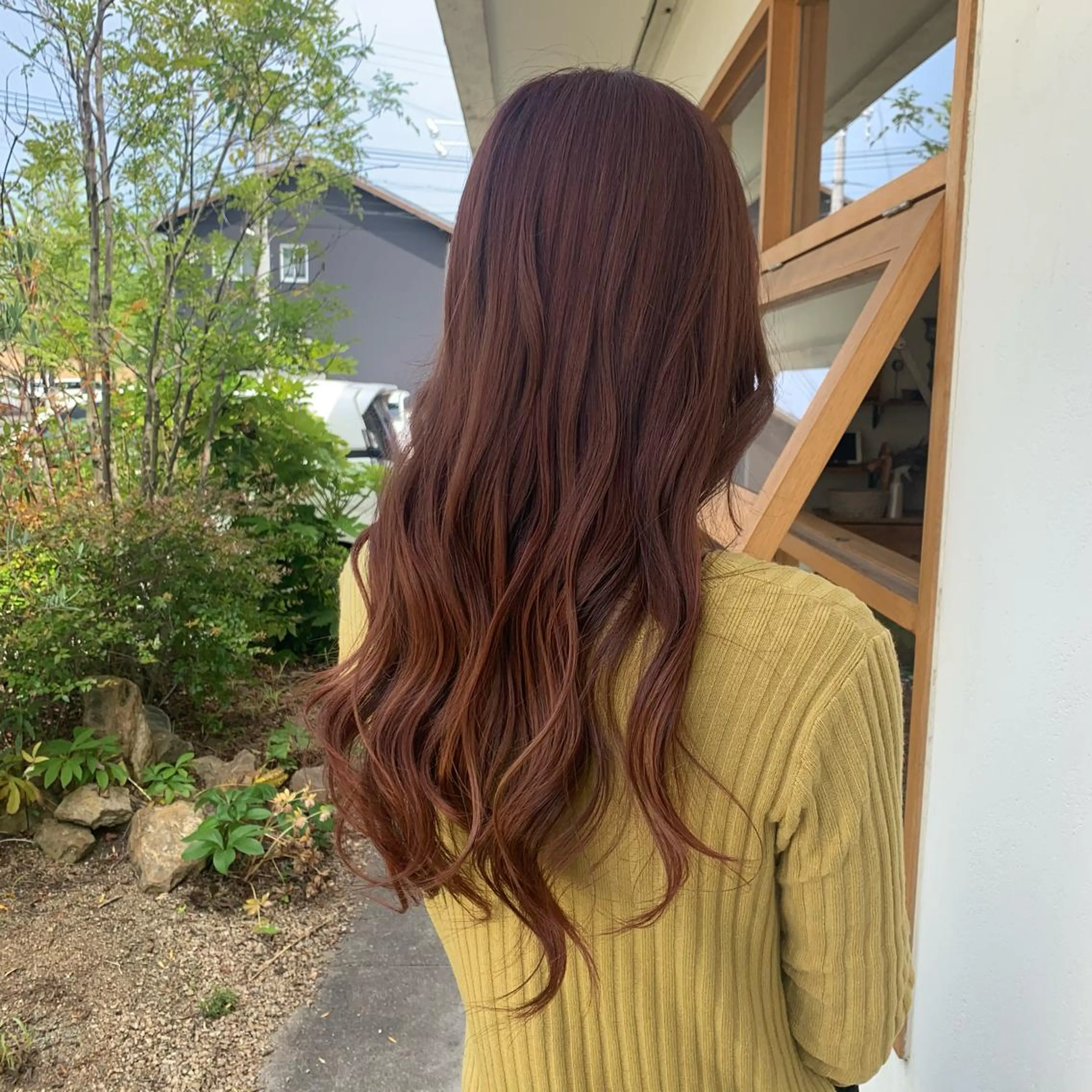 ロング カラー ブラウンカラー ピンクカラー ピンクブラウン 山本 知佳のヘアスタイル