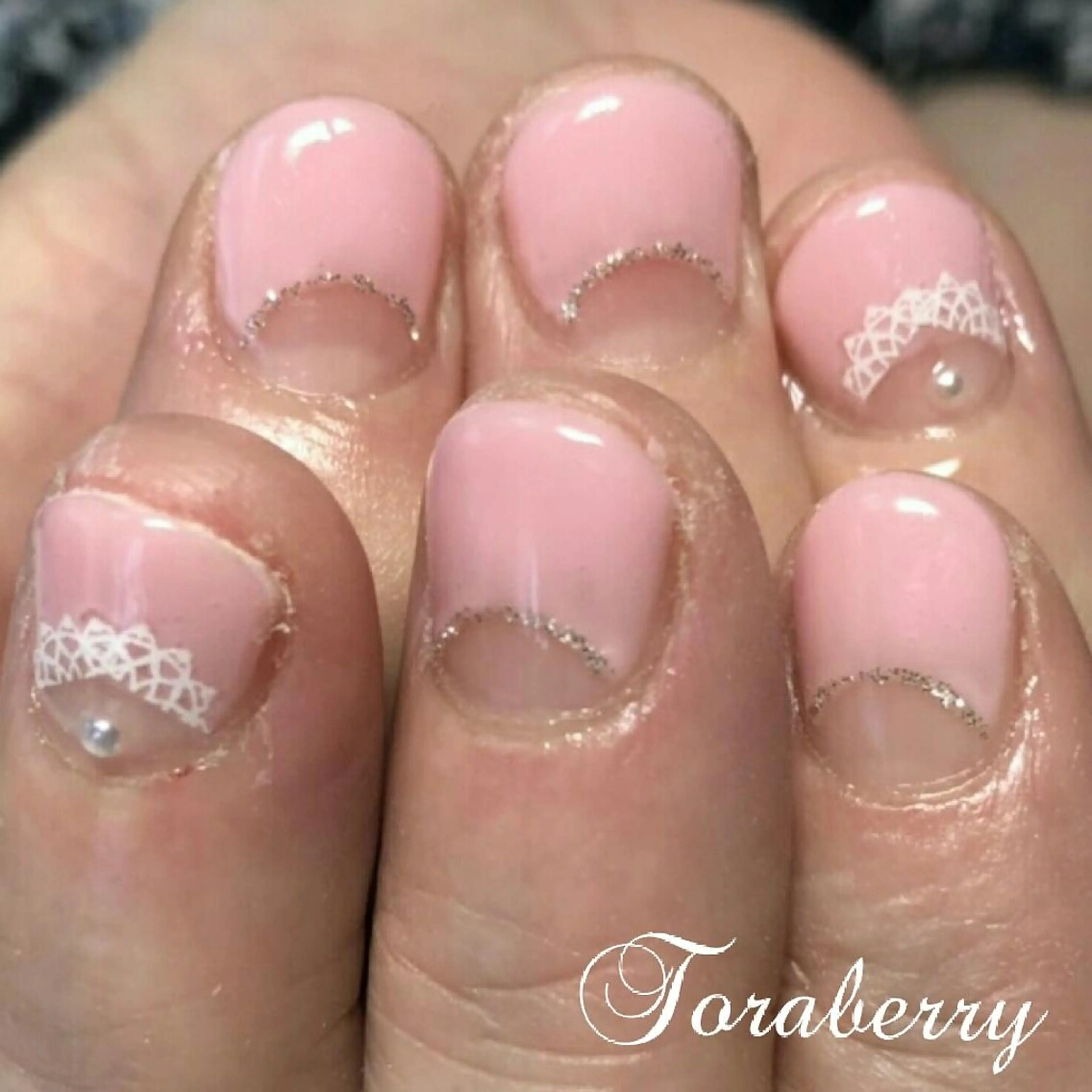 ネイル フレンチネイル 逆フレンチ ハンドネイル ネイリスト なつみのネイルデザイン