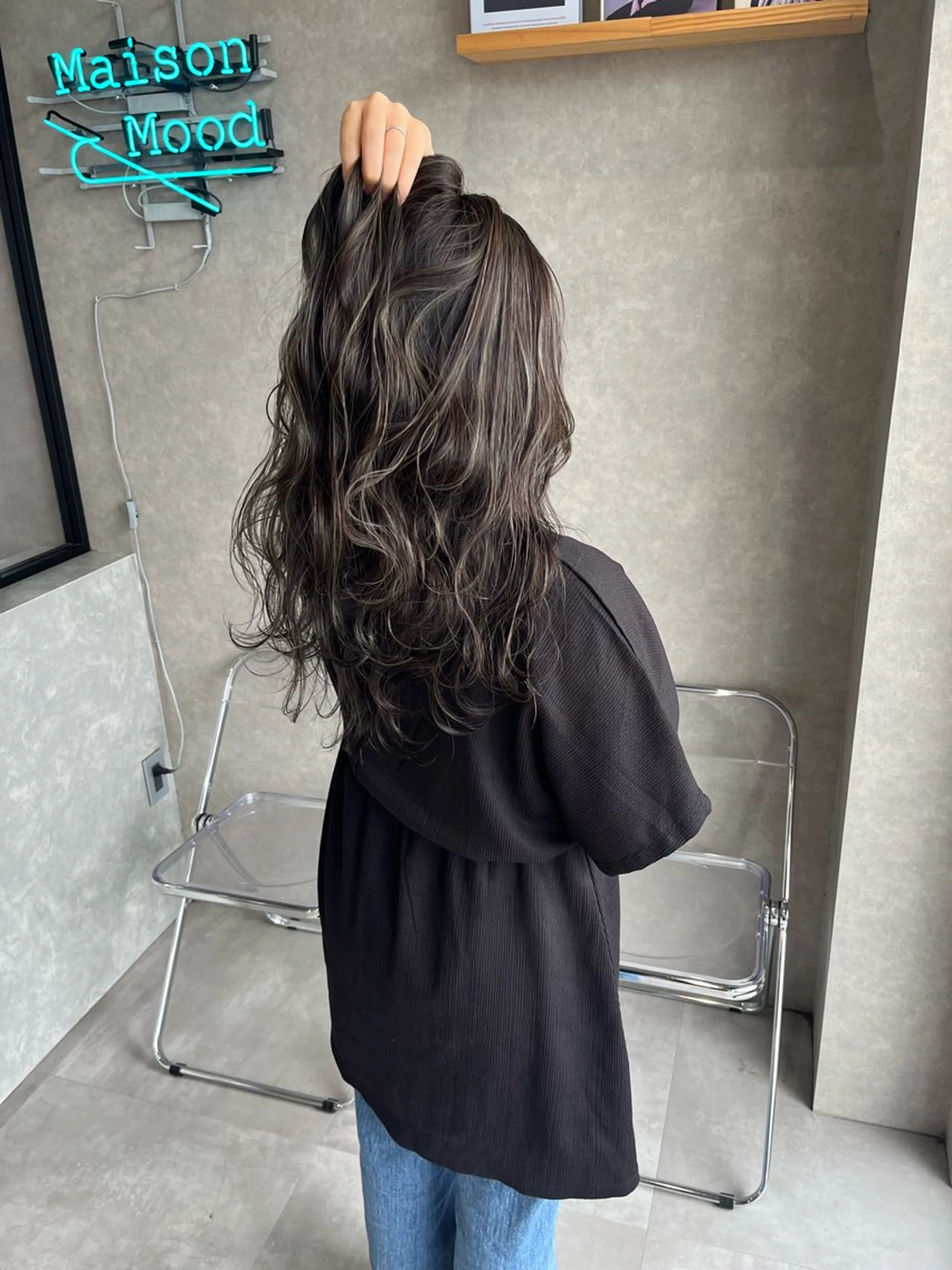 ロング カラー ショートボブ アッシュ バレイヤージュ ベージュカラー ブリーチ 長谷川 湧のヘアスタイル