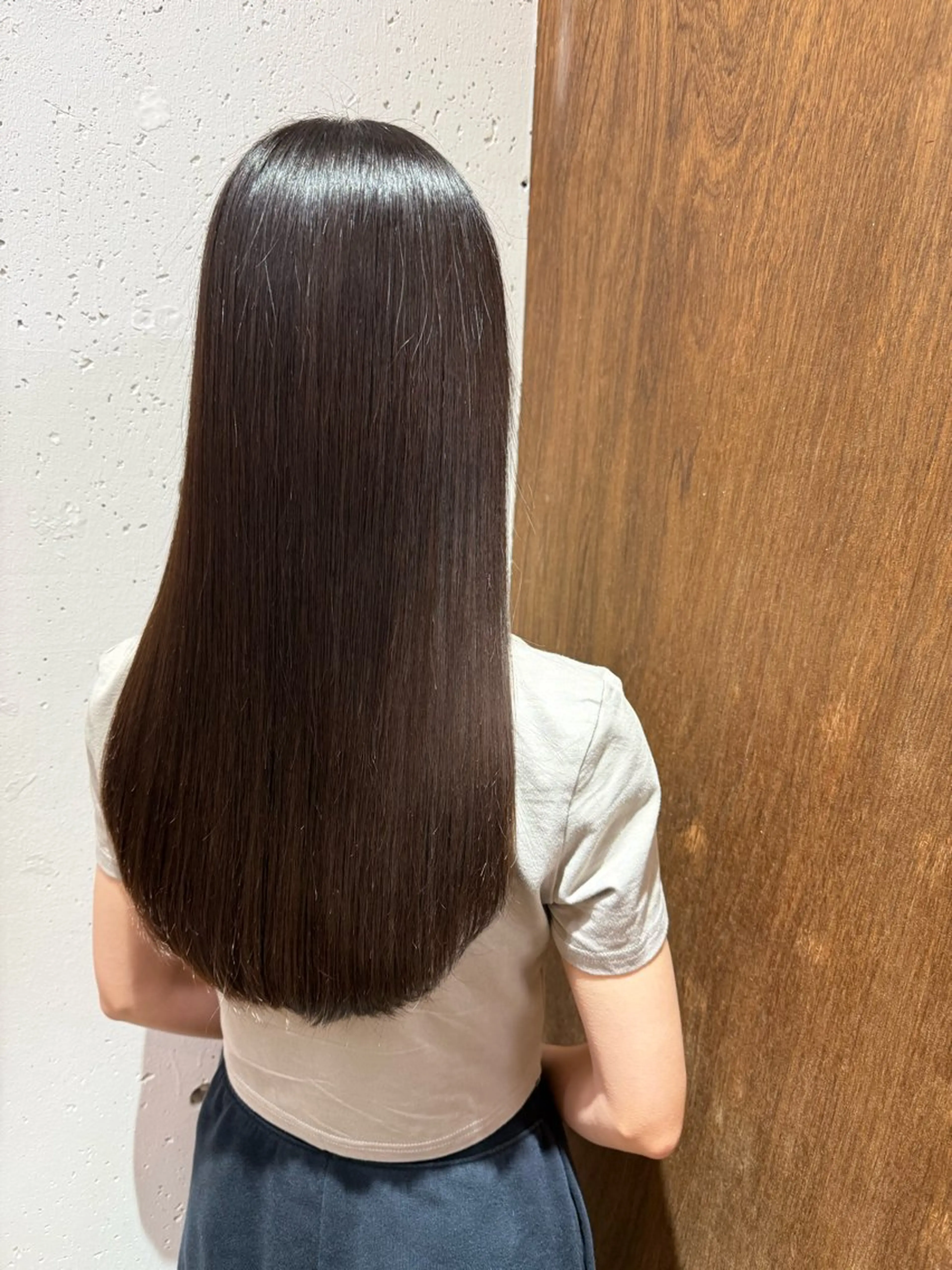 ロング カット 縮毛矯正 sins所属・大石 和弥のヘアスタイル