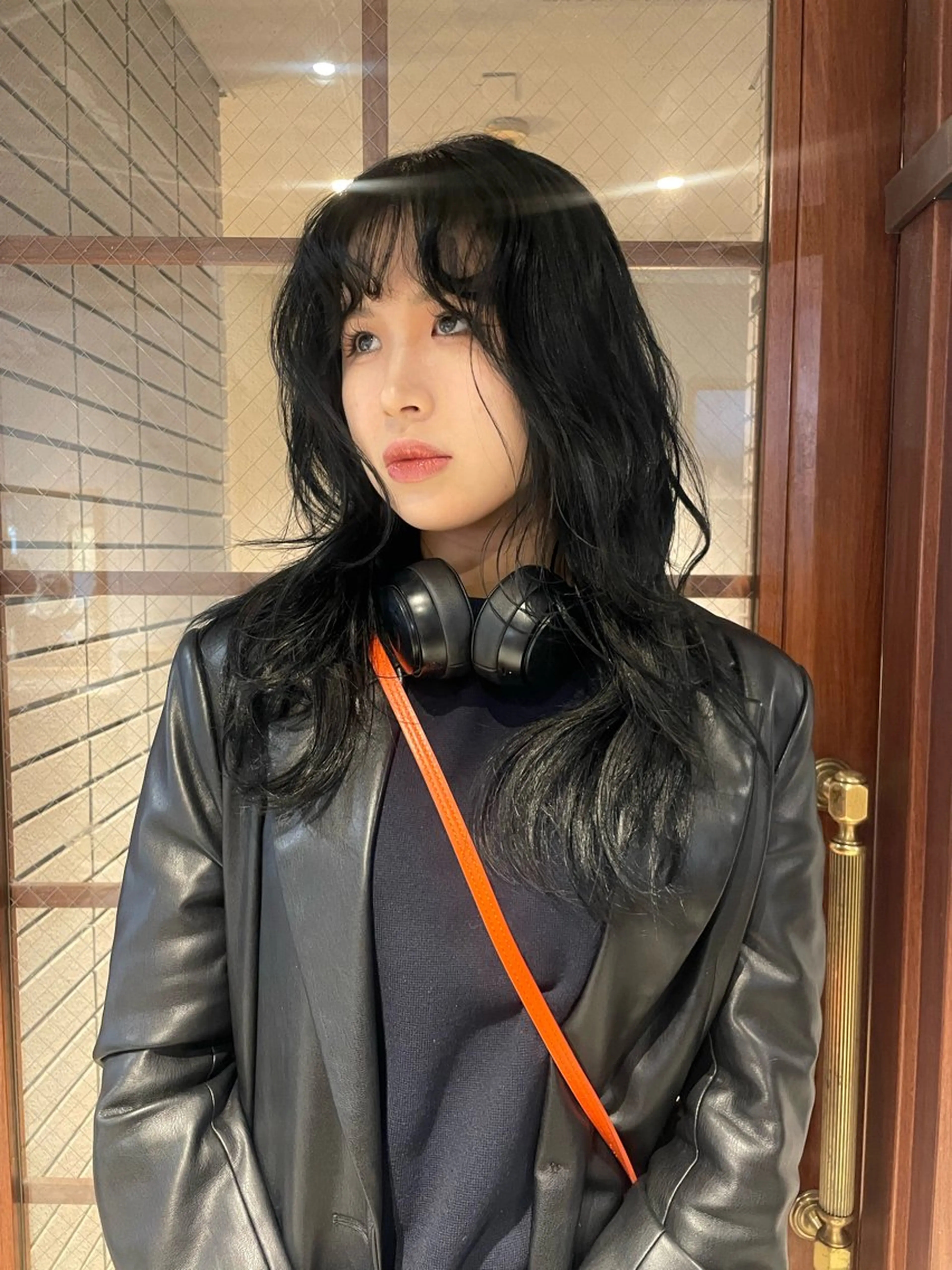 ミディアム カラー ブルーカラー レイヤー×初 パーマ|hinakoのヘアスタイル