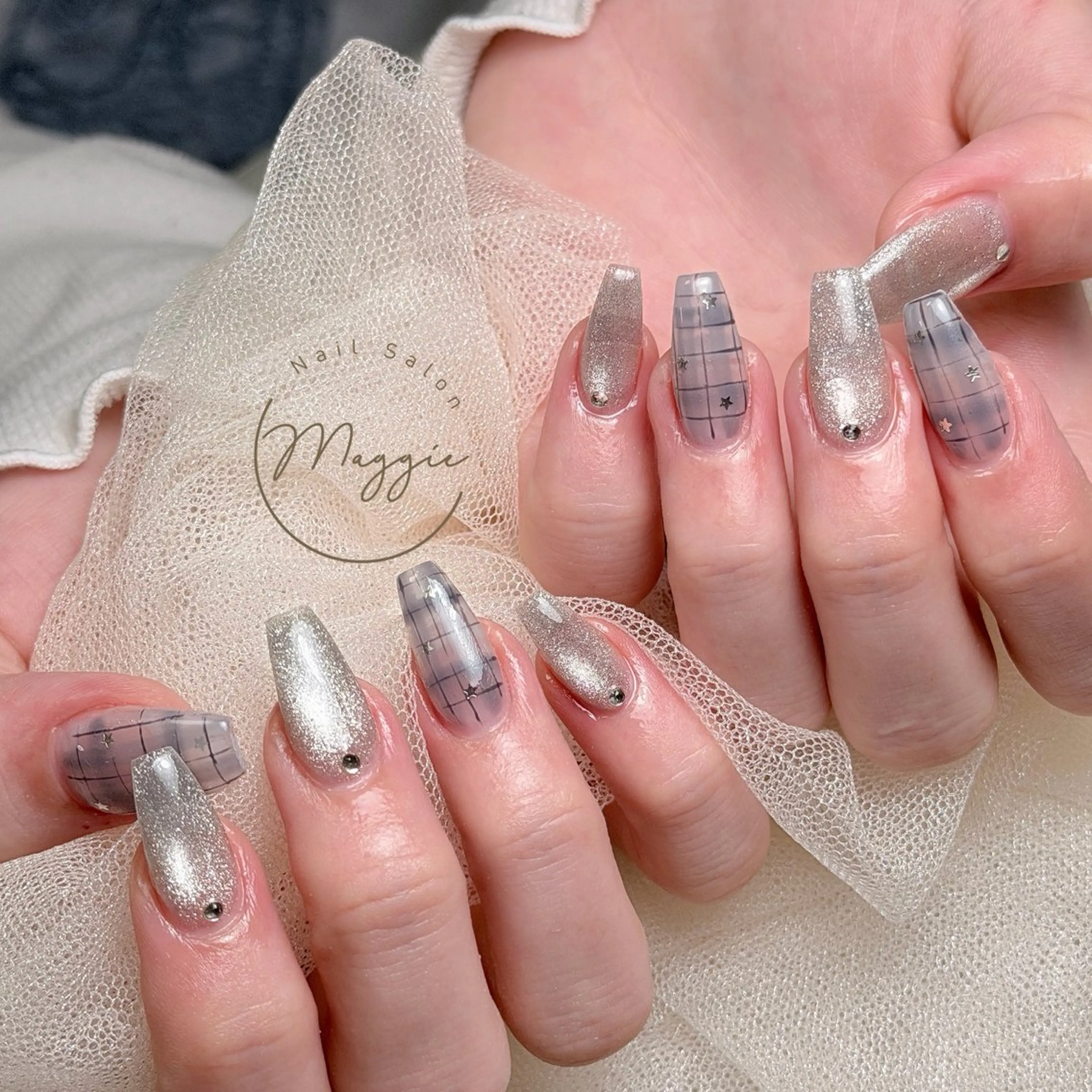 ネイル Maggie Nail🦩のネイルデザイン