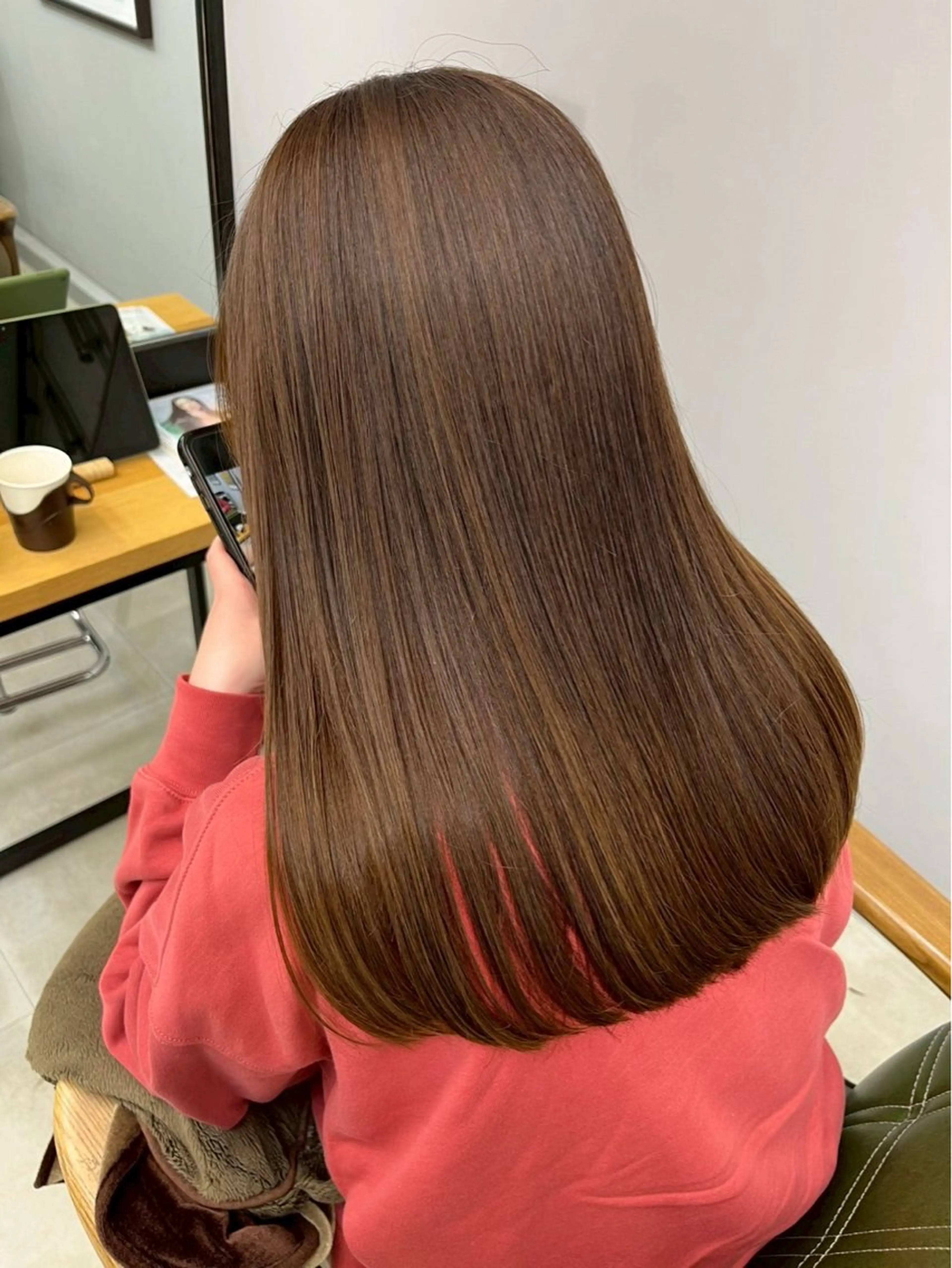 ロング ヘアカラー hair&beauty the B所属・尾崎 虹美のヘアスタイル