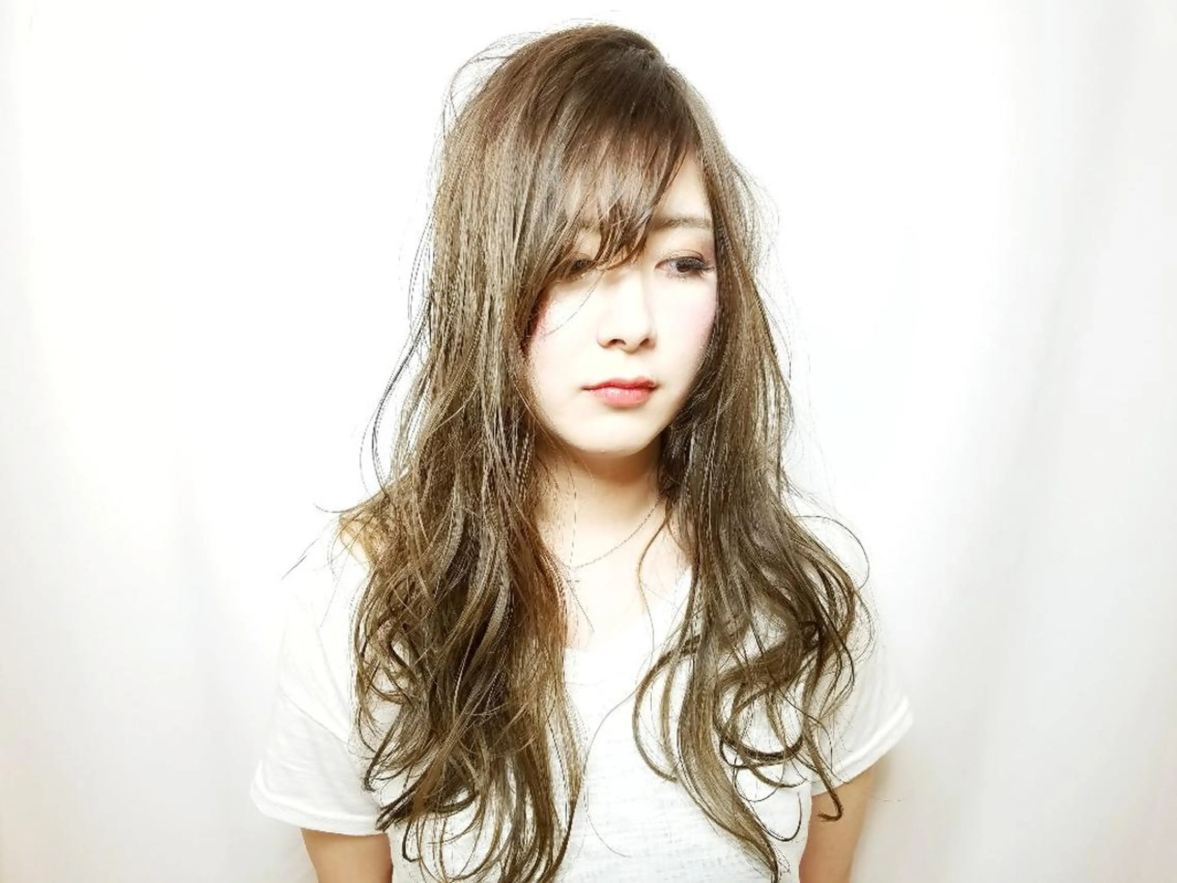 ロング ウルフ、ボブ美容師 今井のヘアスタイル