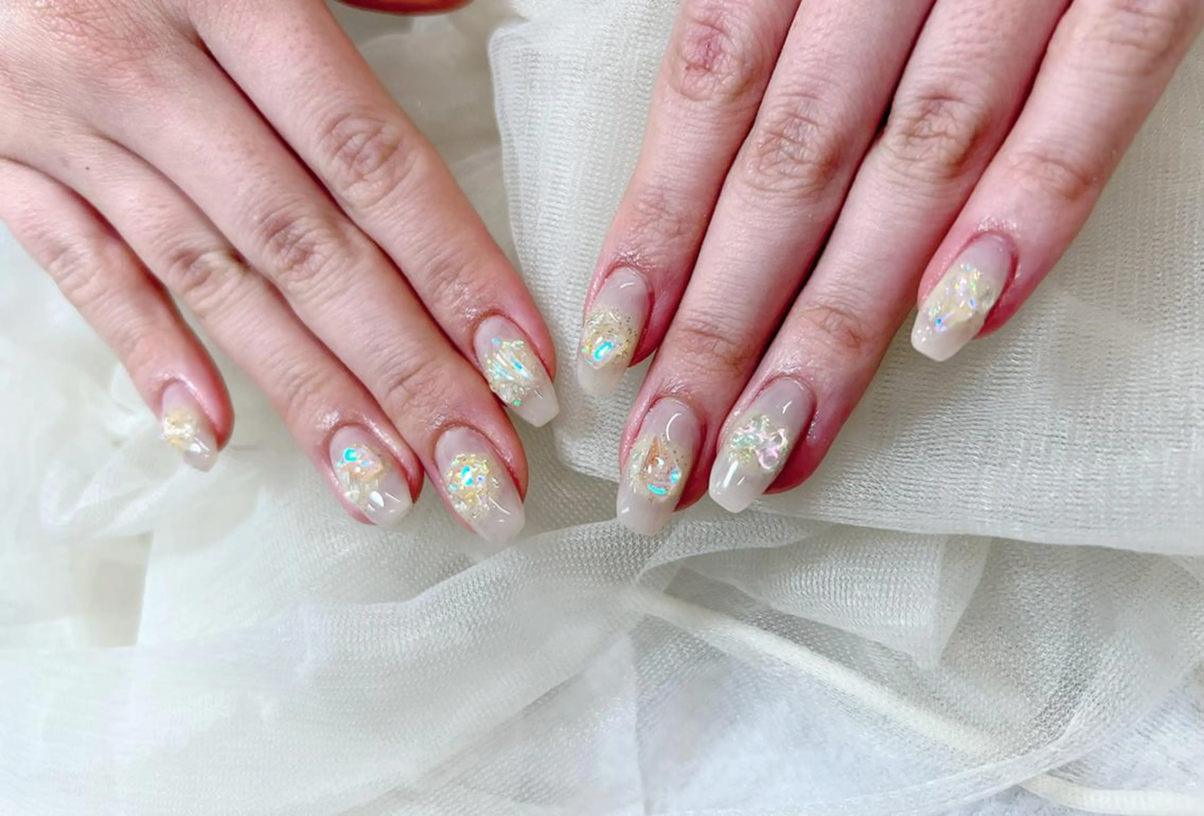 ネイル オーロラネイル レース ハンドネイル ♡4U NAIL& 韓国美容＆ネイル♡の眉毛・アイブロウイメージ