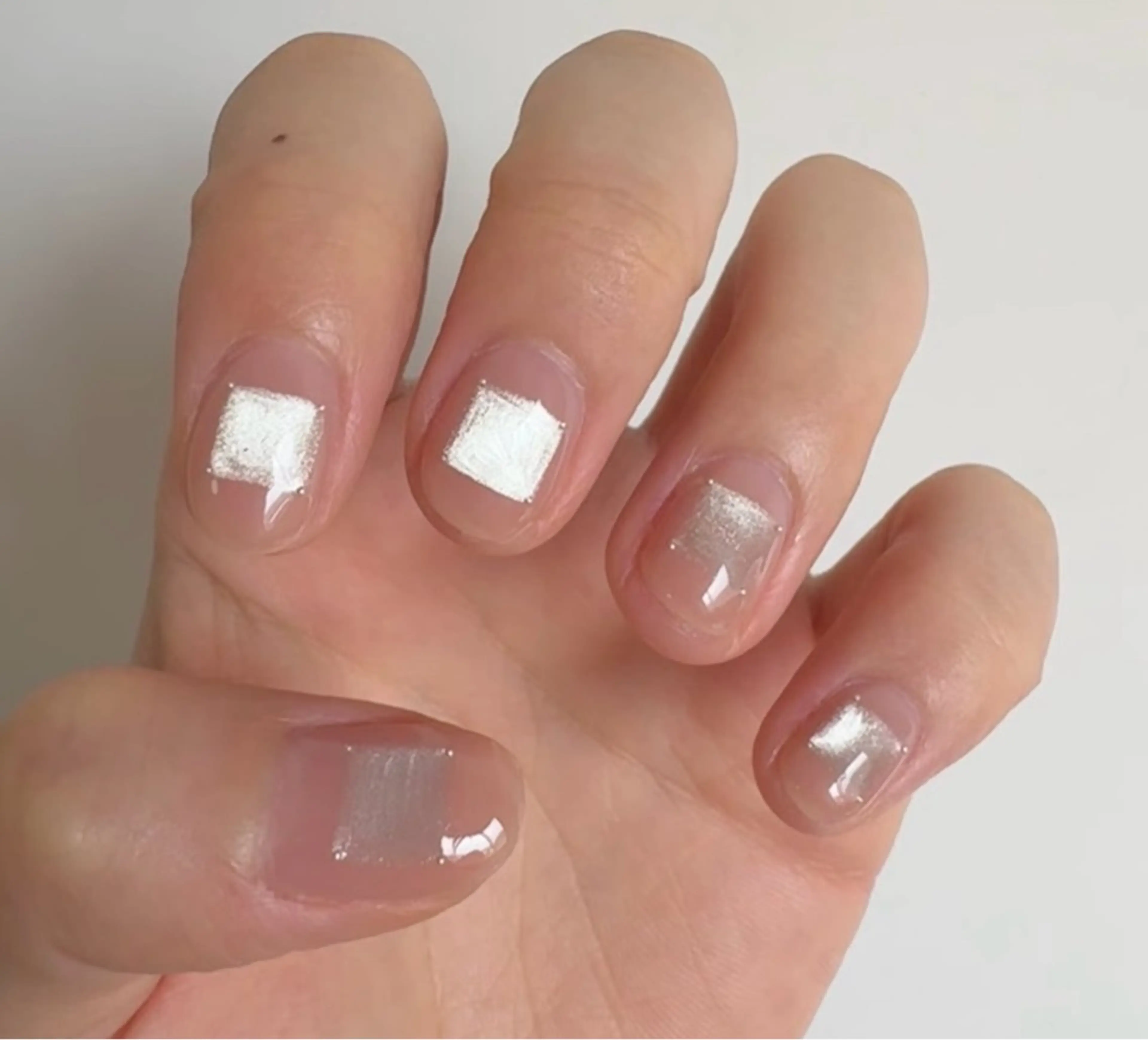 ネイル ハンドネイル ハンドケア SunNail池袋 🍧エミリーのネイルデザイン