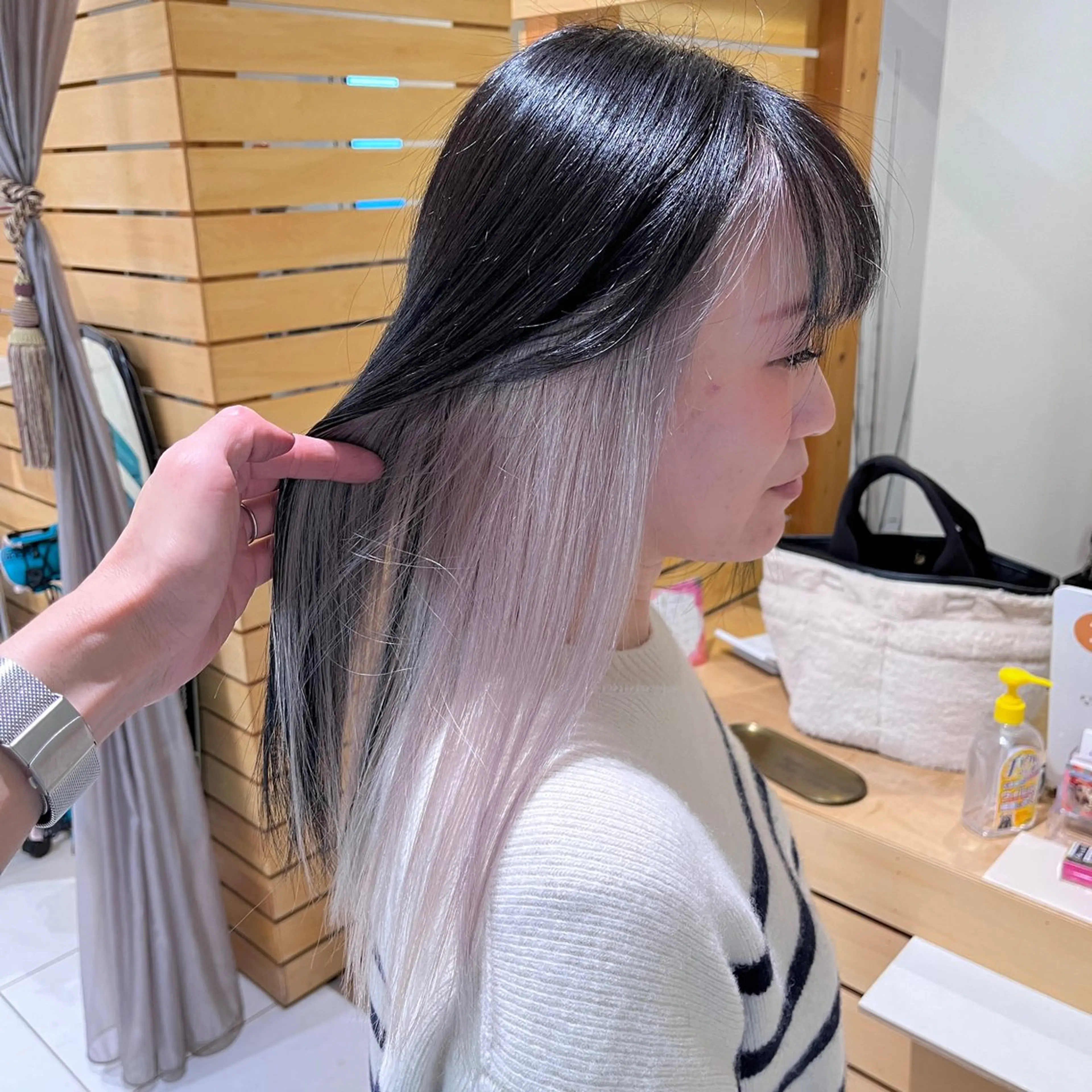 ロング カラー ブリーチ ヘアカラー トリートメント RUBEUS【ルベウス】所属・✨艶々カラー🎨 杉本賢人のヘアスタイル
