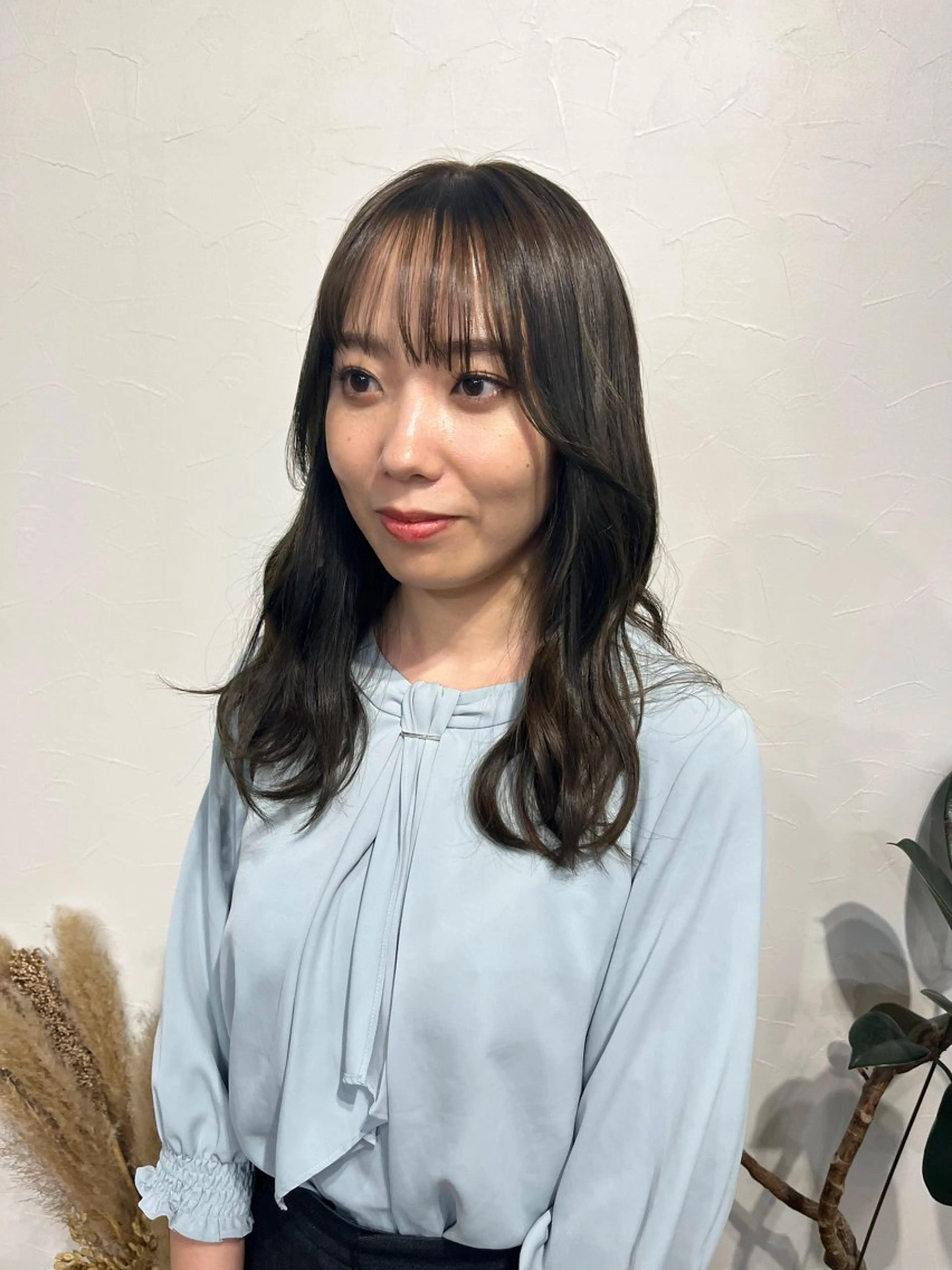 ロング カラー ベージュカラー ダブルカラー イヤリングカラー ハイトーンカラー インナーカラー ito eye&nail所属・ito 小山綾花のマツエク・マツパデザイン