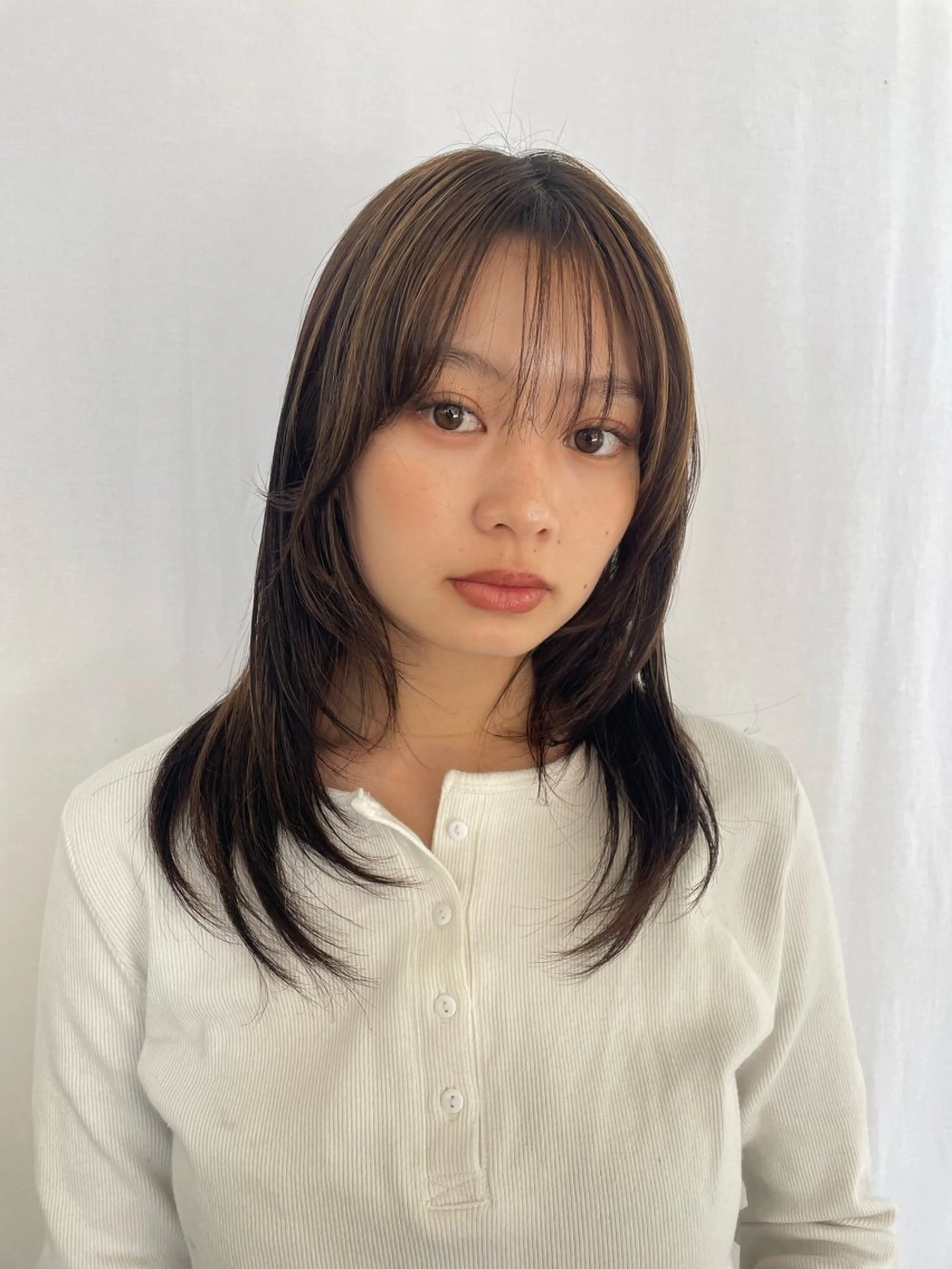 セミロング hinako 🍒のヘアスタイル