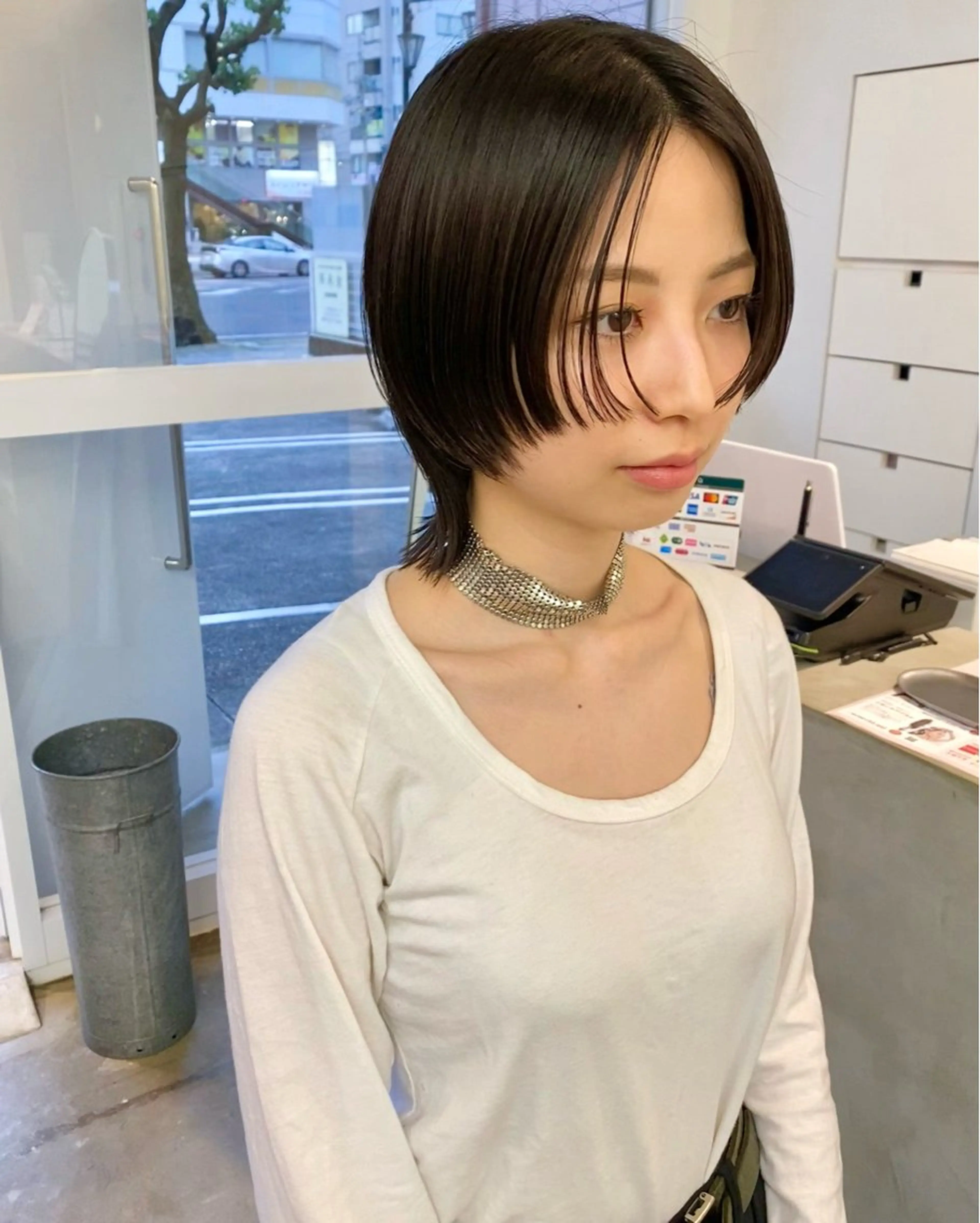 ミディアム 亀井 里奈のヘアスタイル