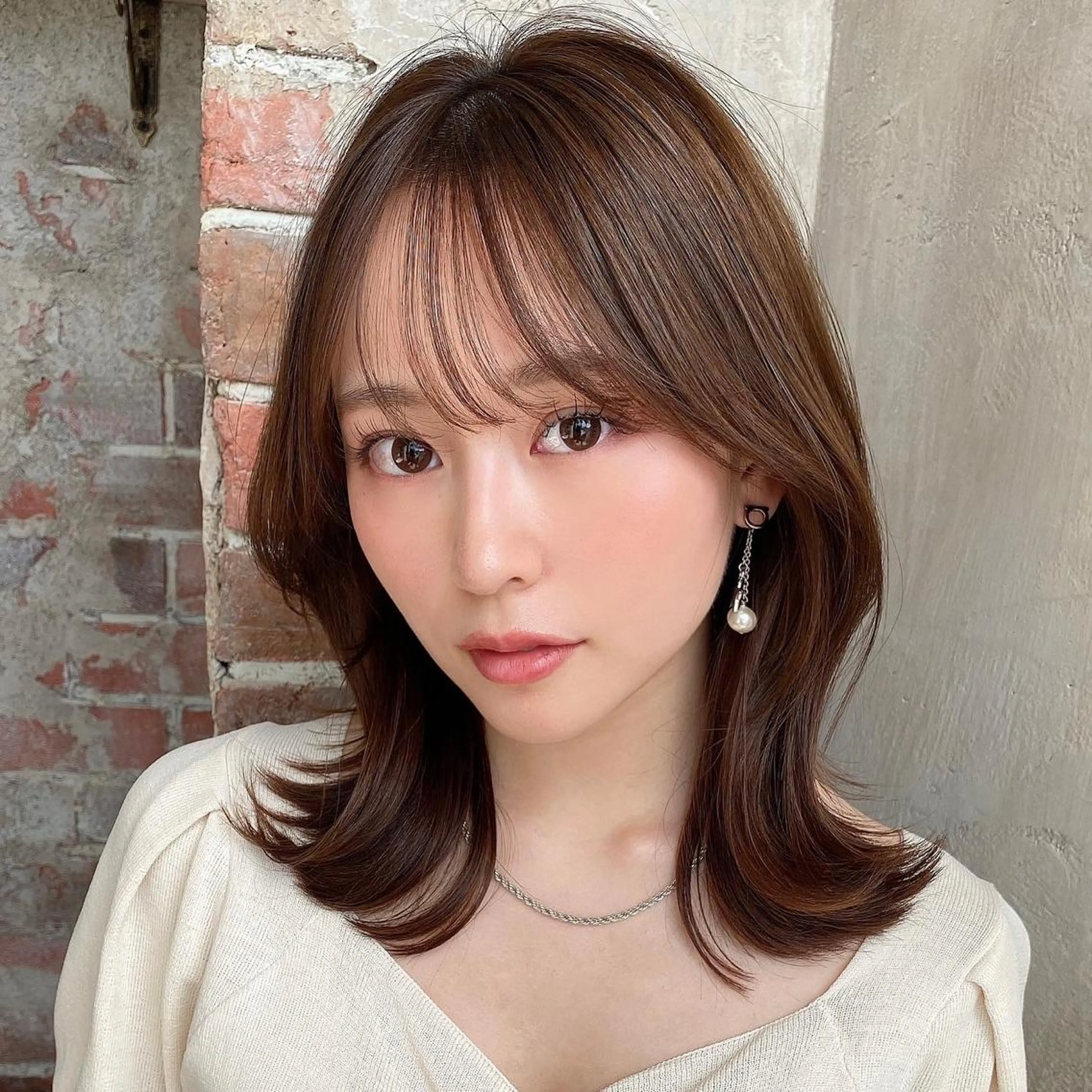 ミディアム くびれヘア 髪質改善 縮毛矯正 カット ヘアカラー トリートメント 🧡くびれヘア/前髪 顔周り🧡久原結衣のヘアスタイル
