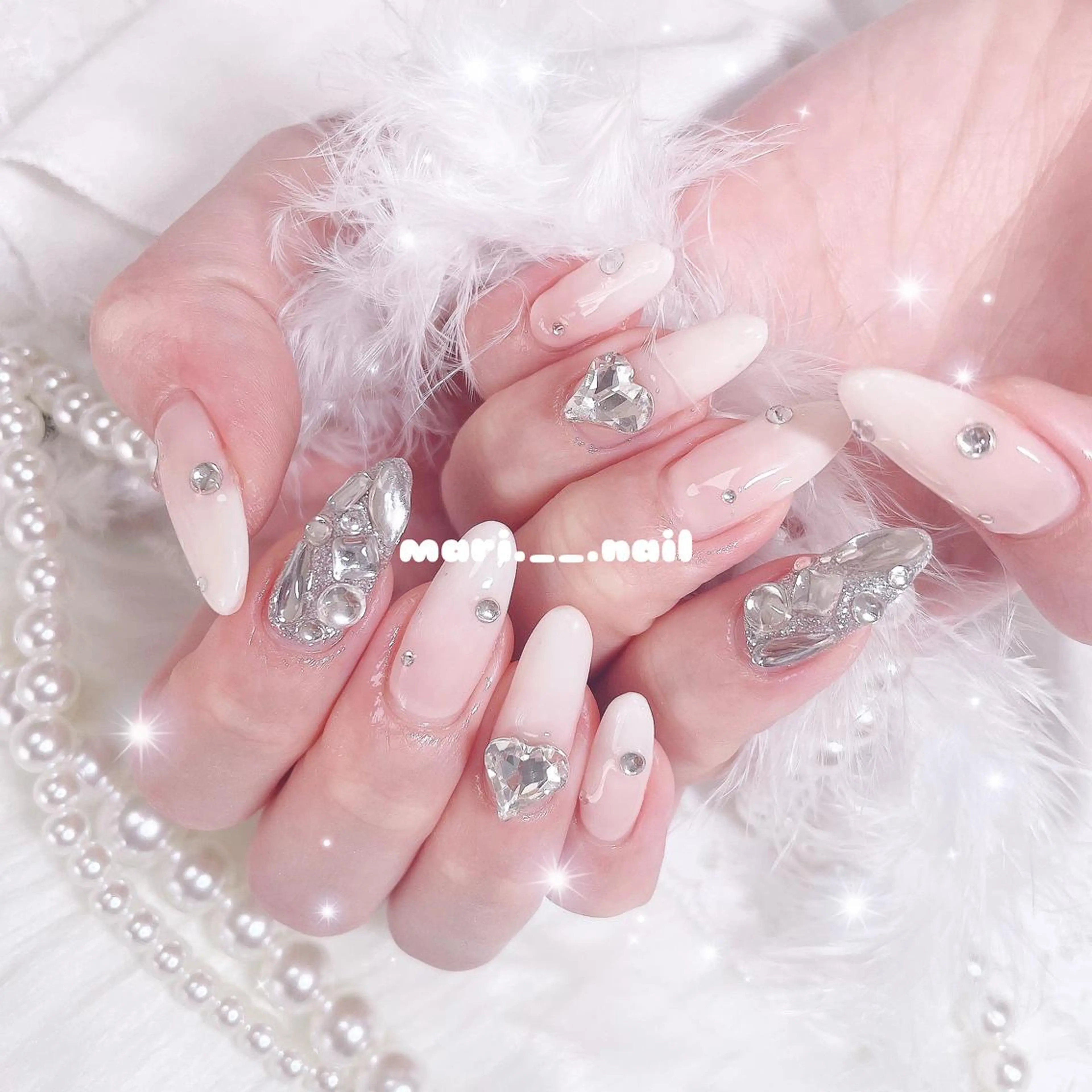 ネイル 🎀 Mayu 🎀痛ネイルのネイルデザイン