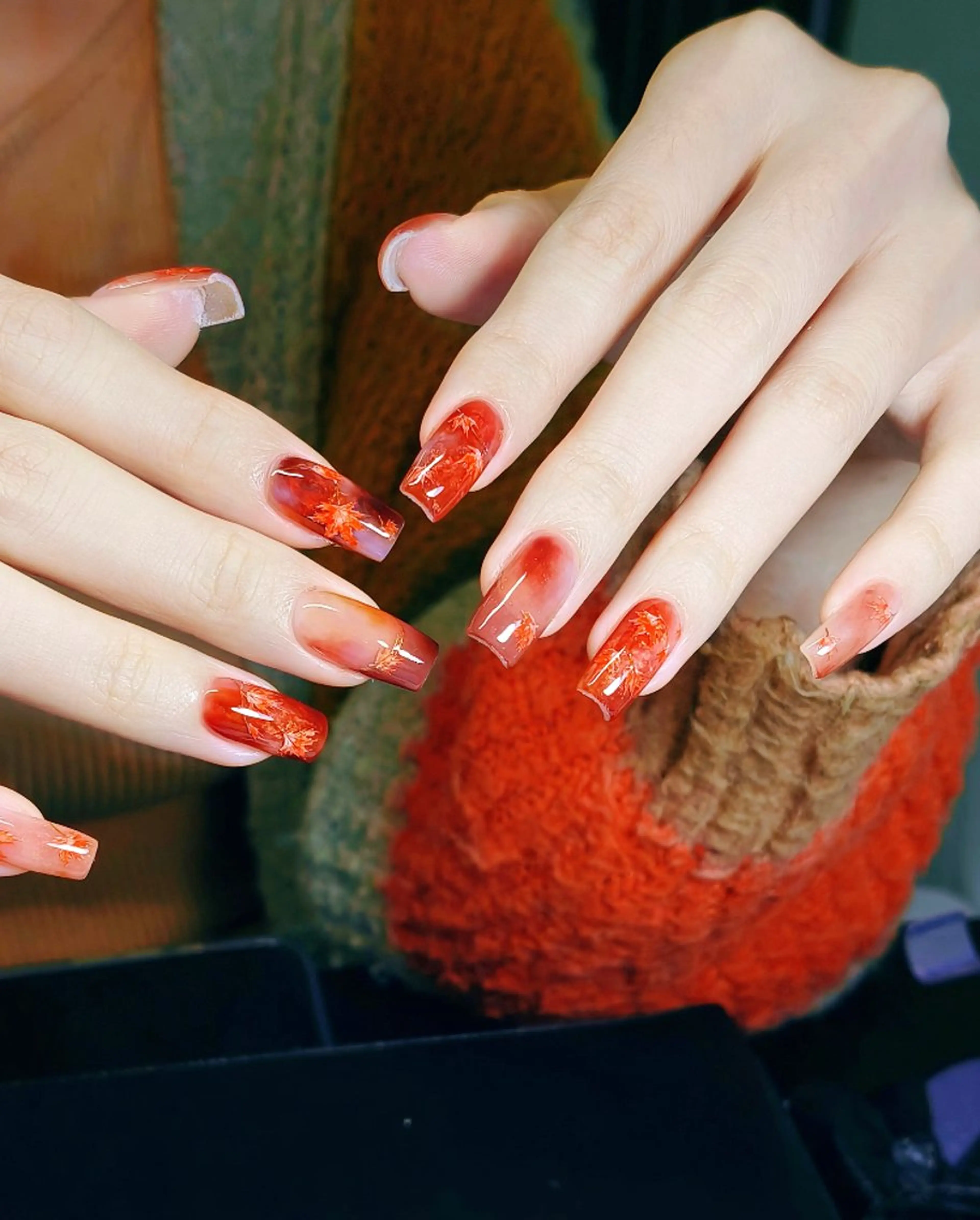 カラー Anna Nail 秋(アキ)のネイルデザイン