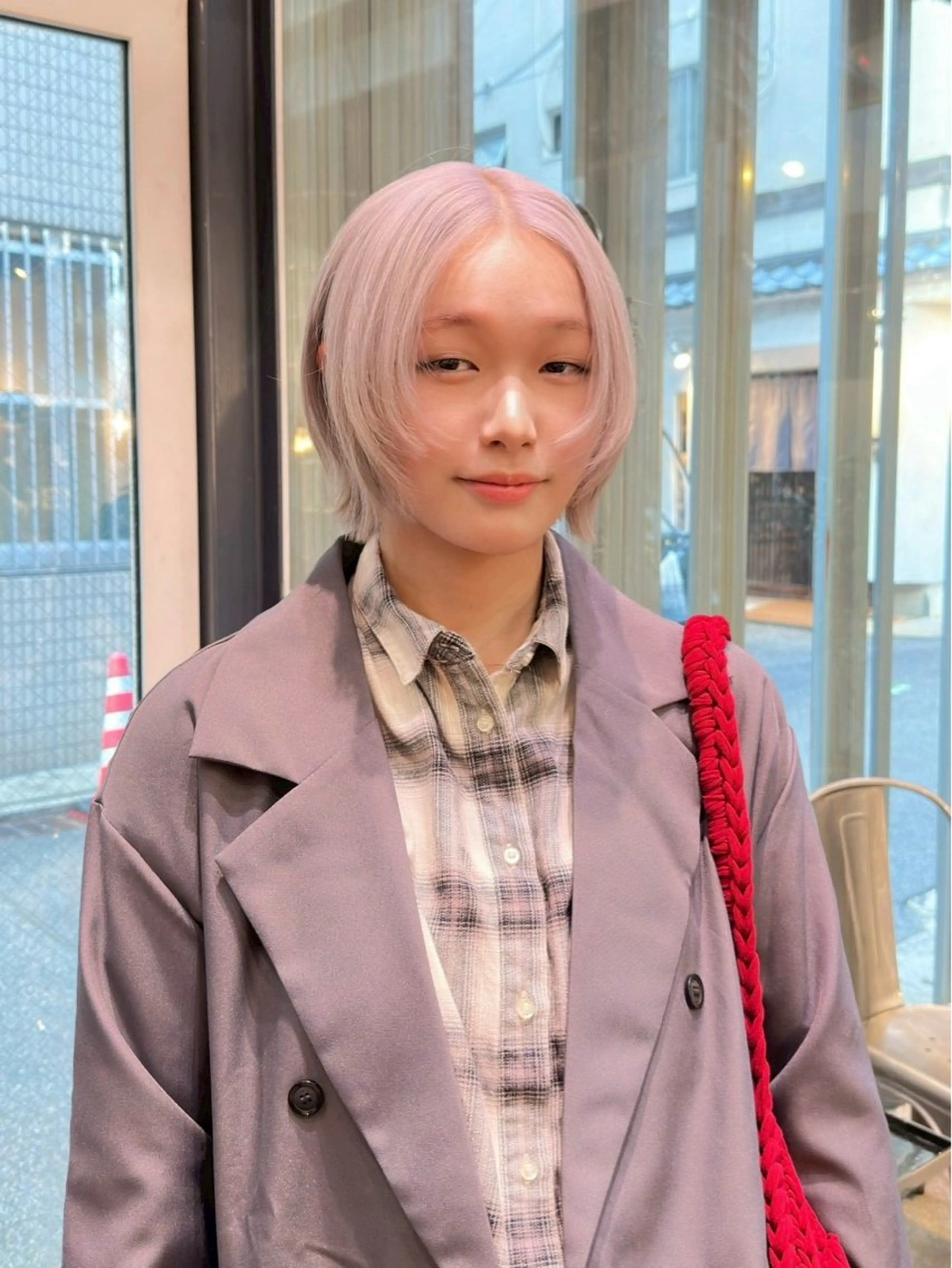 ミディアム 顔まわりレイヤー 顔周りカット 髪質改善 レイヤーカット シャギー ヘアカラー TICK-TOCK Torwest所属・デザインカラー/中性 ウルフ/mitsuのヘアスタイル