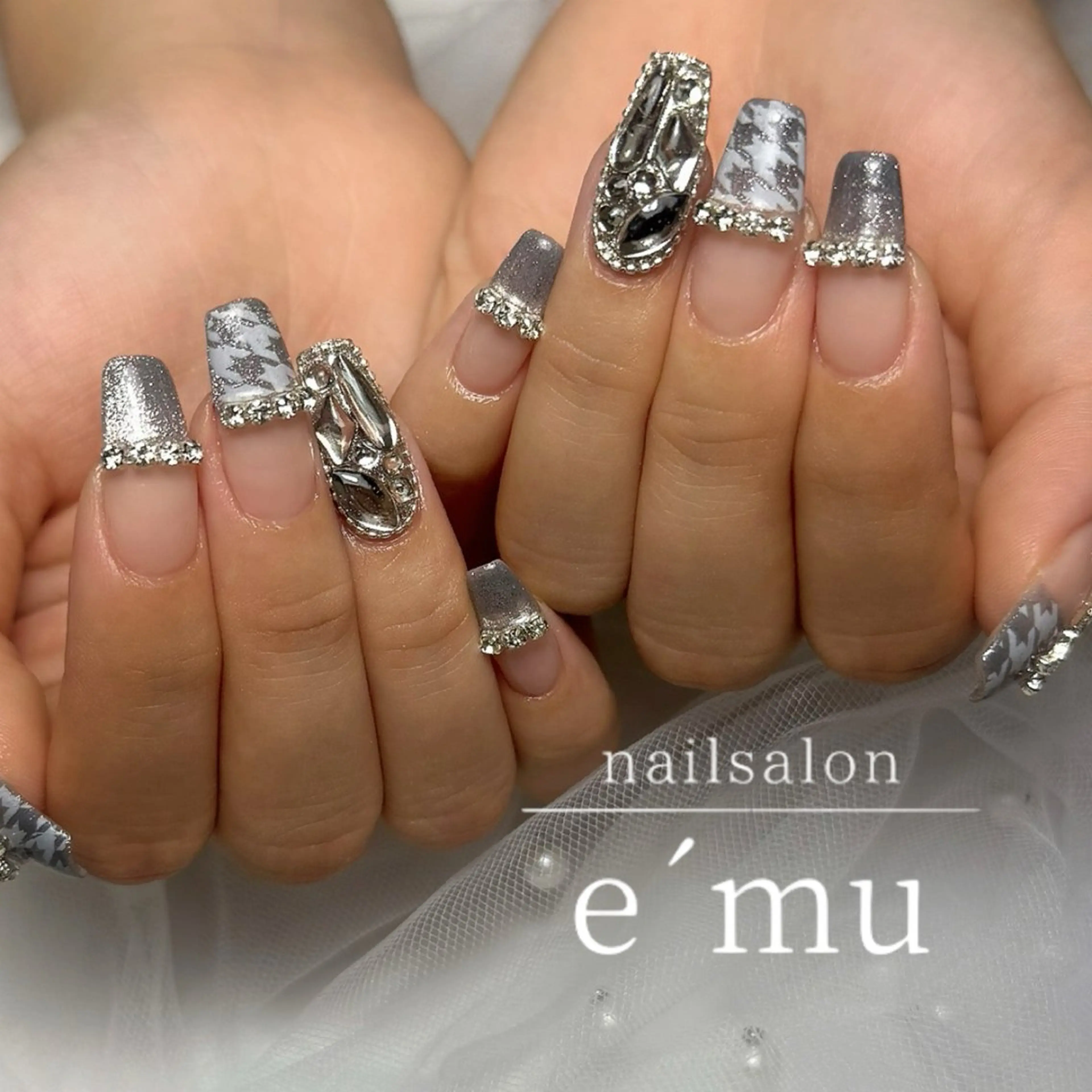 ネイル マグネットネイル ハンドネイル nailsalon e´muのネイルデザイン