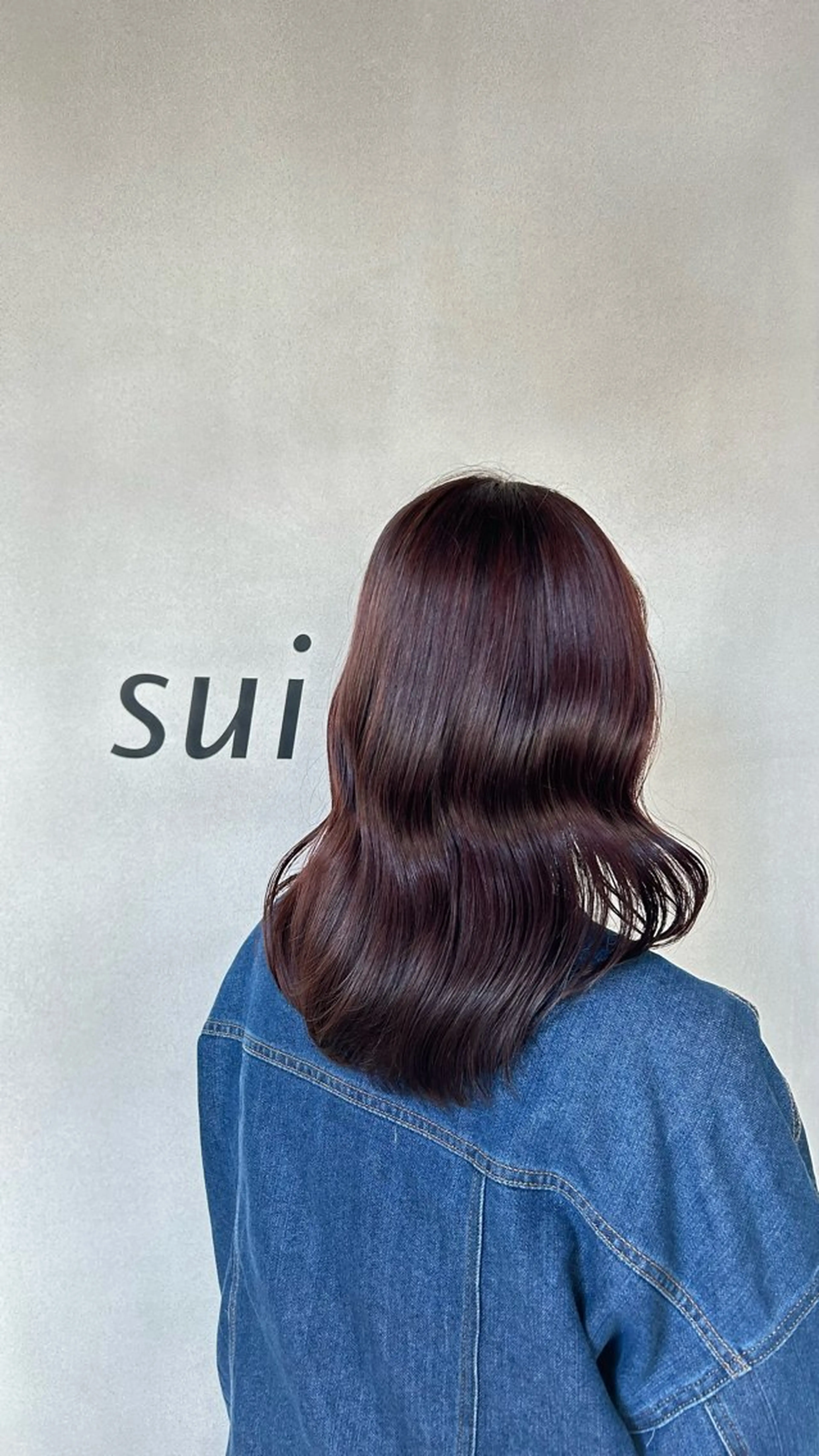 セミロング sui所属・大浦 由希加のヘアスタイル