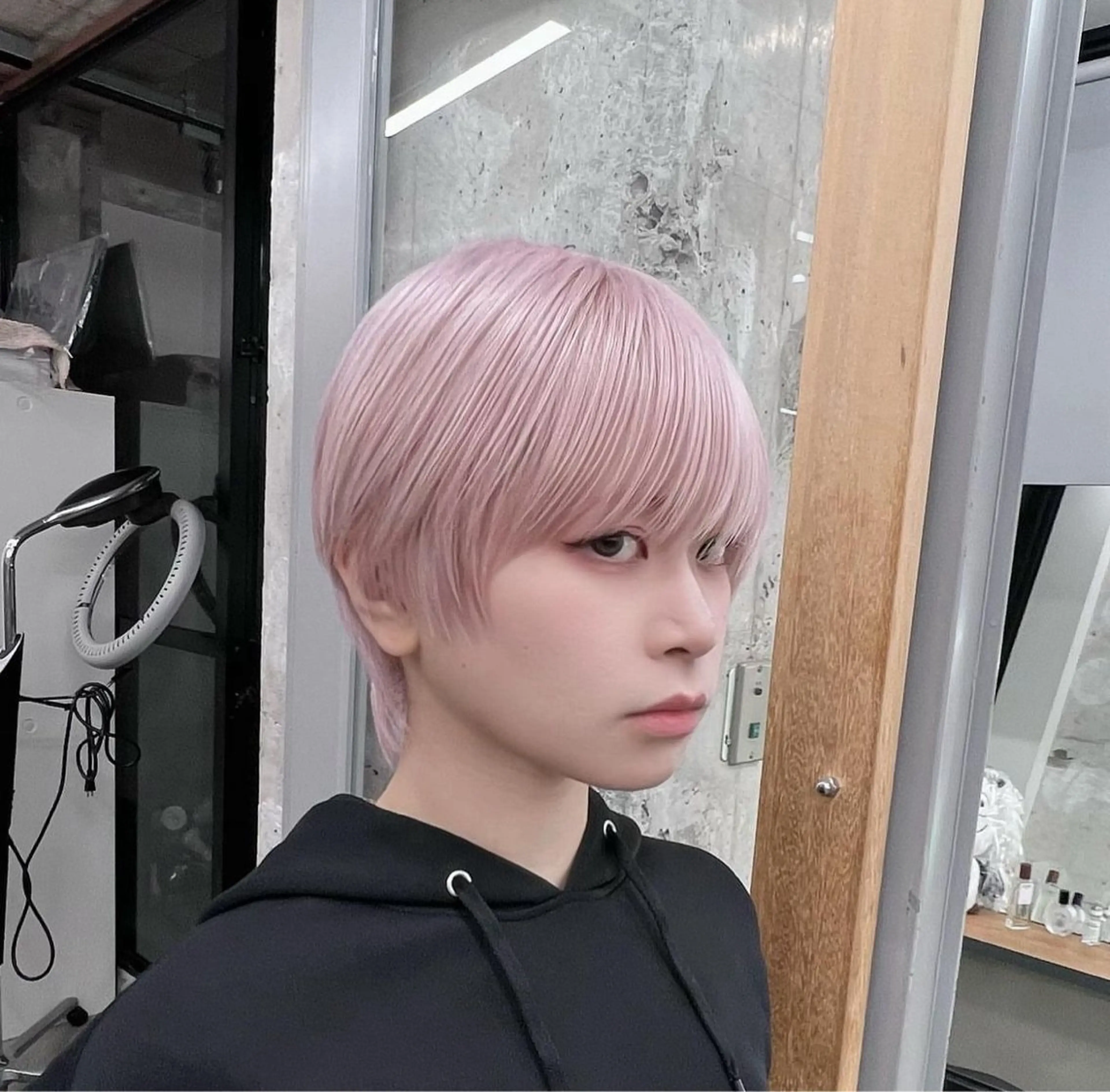 ショート ヘアカラー ハイトーン専門美容師 kimutaのヘアスタイル