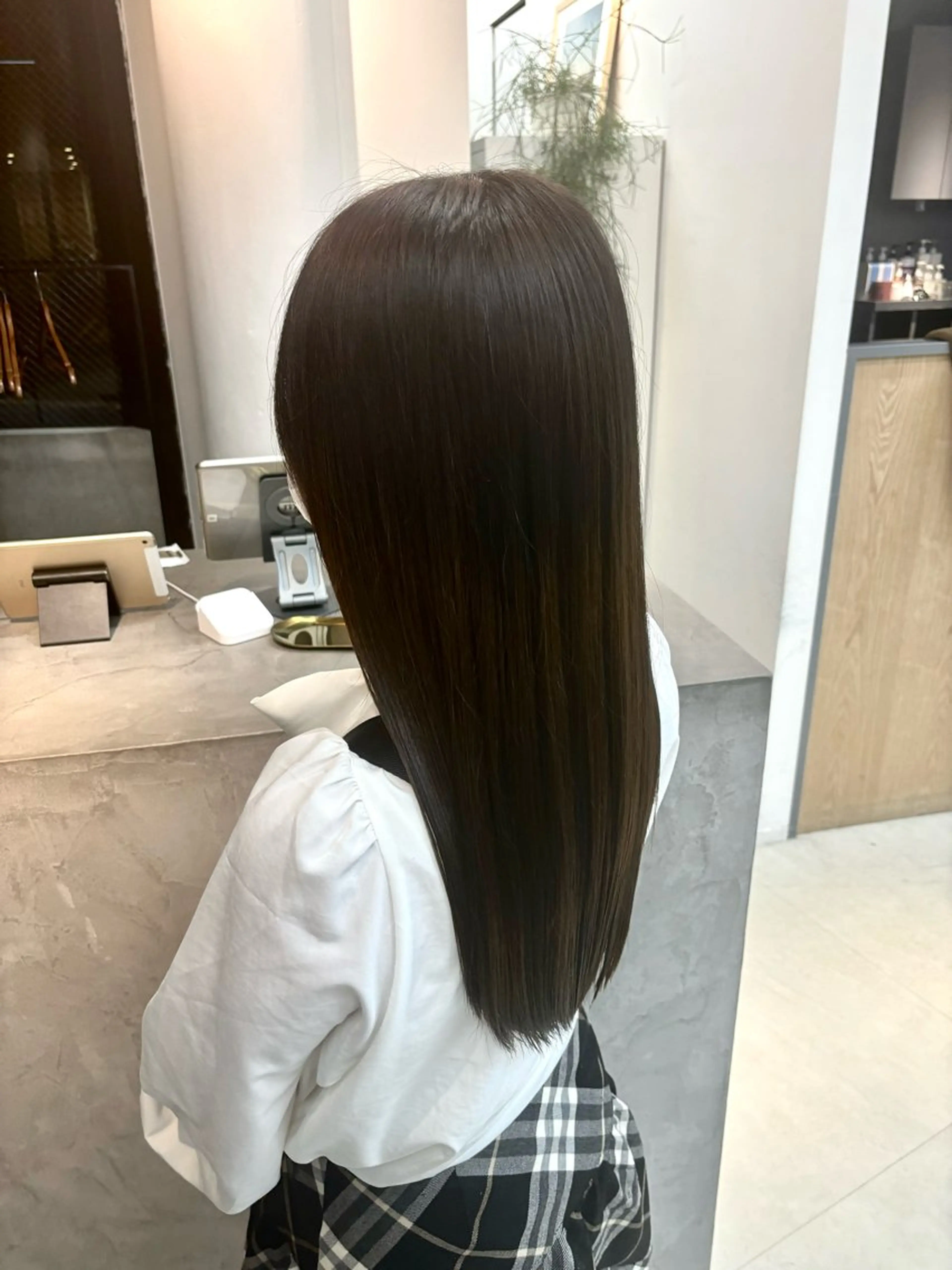 ロング トリートメント 艶髪ストレート/ 理美容師/ショウキのヘアスタイル