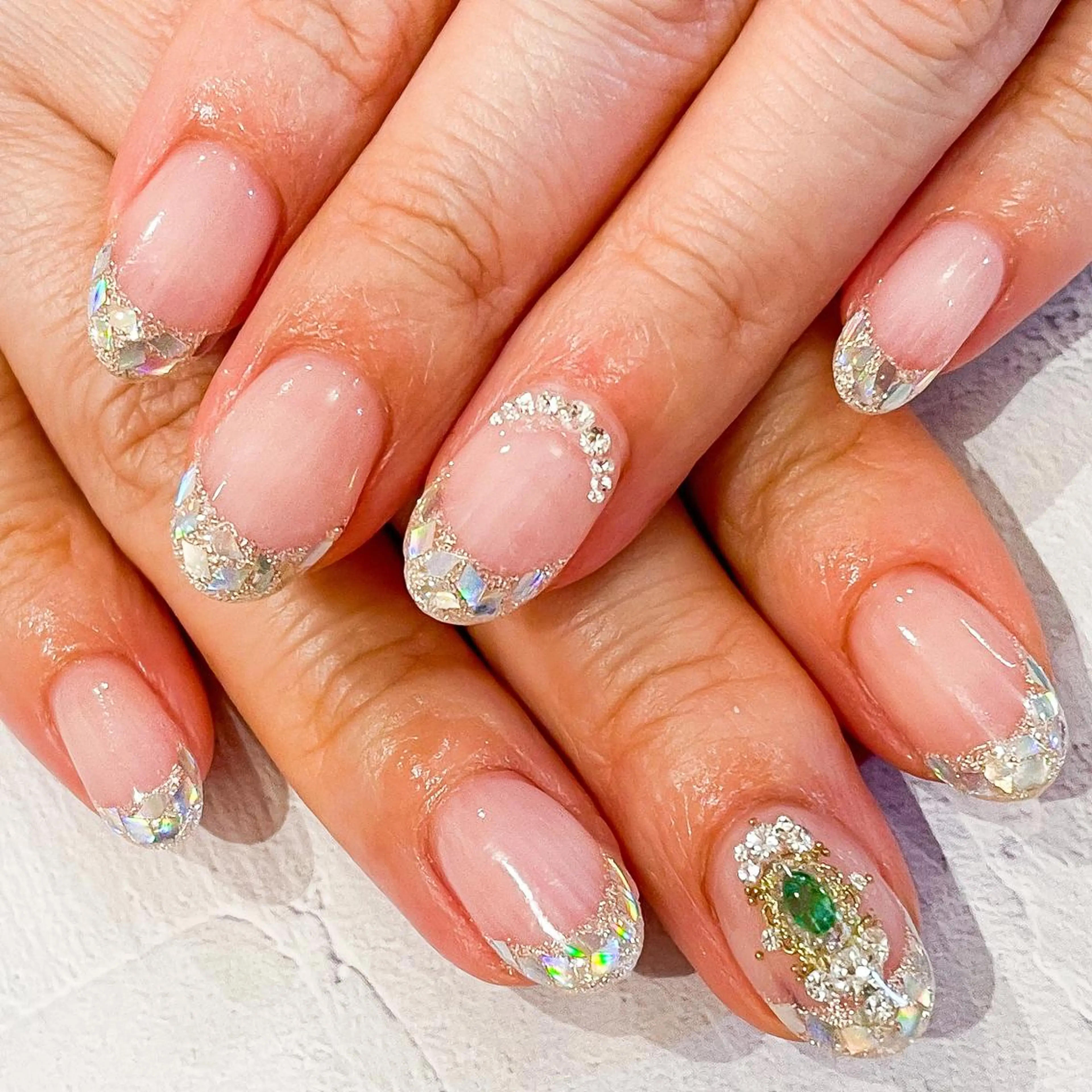 ネイル アートネイル フレンチネイル ガラスフレンチ f'bloom  L’ecrinのネイルデザイン