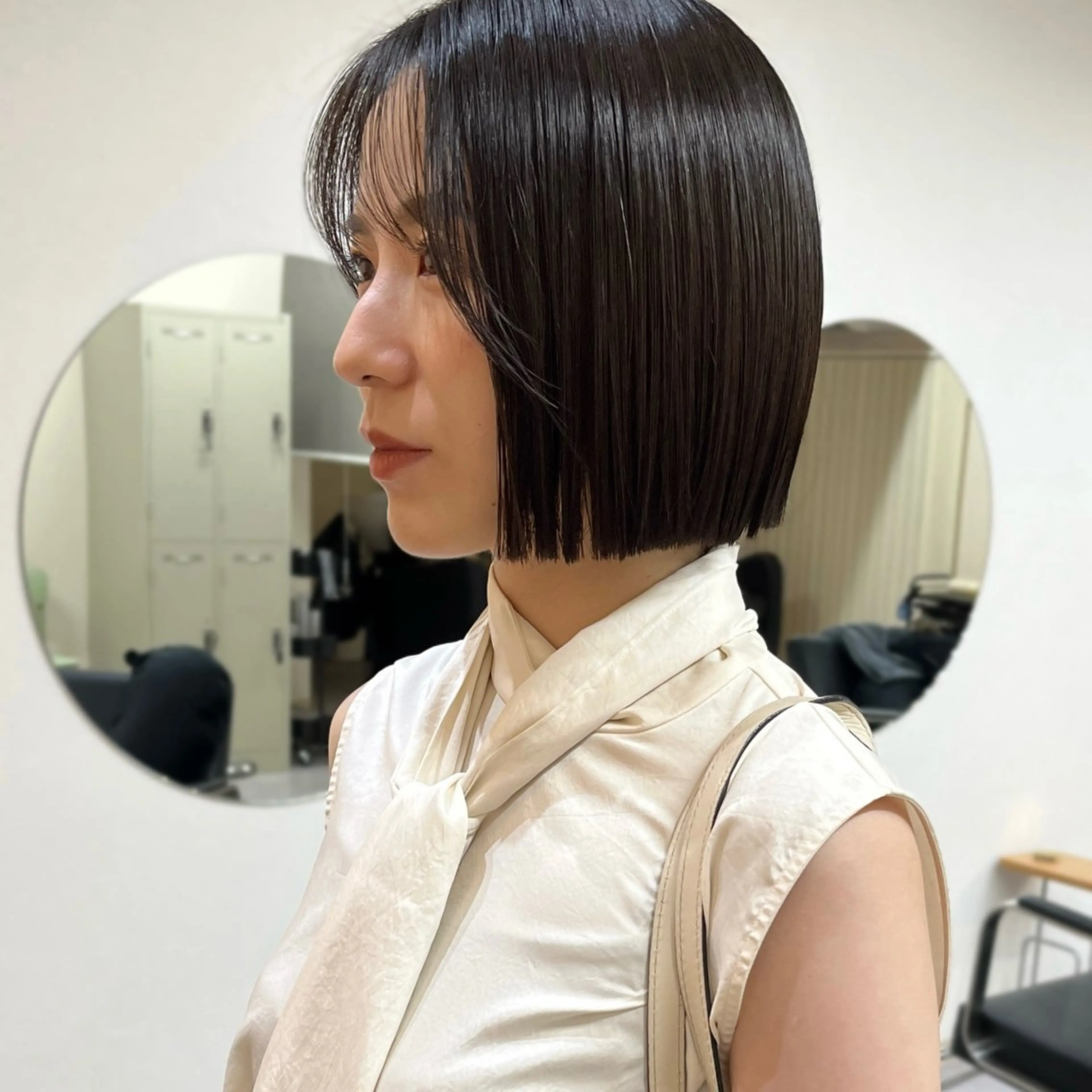 ショート カラー 切りっぱなしボブ ボブ ボブ/マンツーマン /坂口恵梨子のヘアスタイル