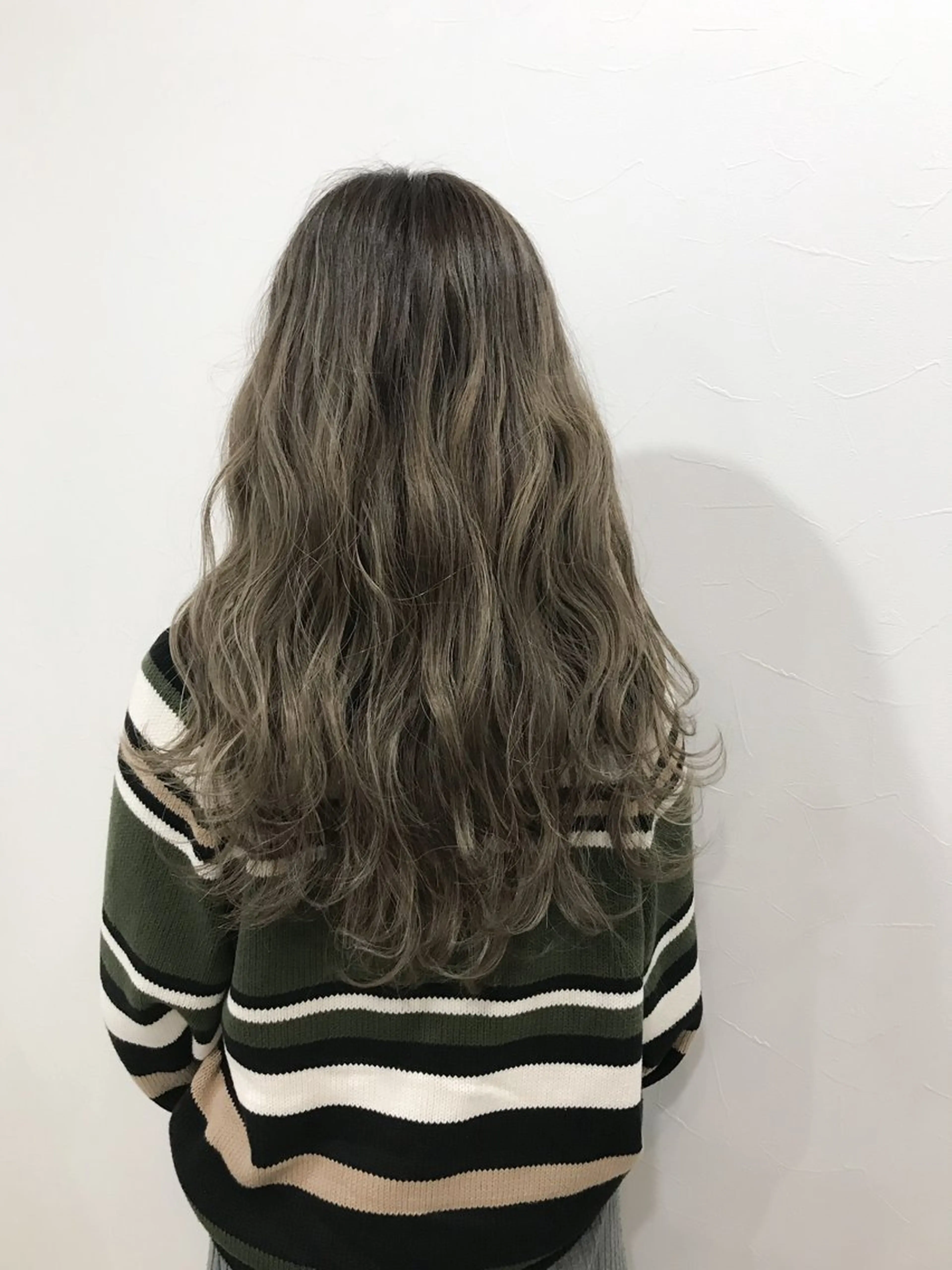 ロング ハイライト レイヤーカット カット ヘアカラー トリートメント 🌟艶髪🌟 田島銀河のヘアスタイル