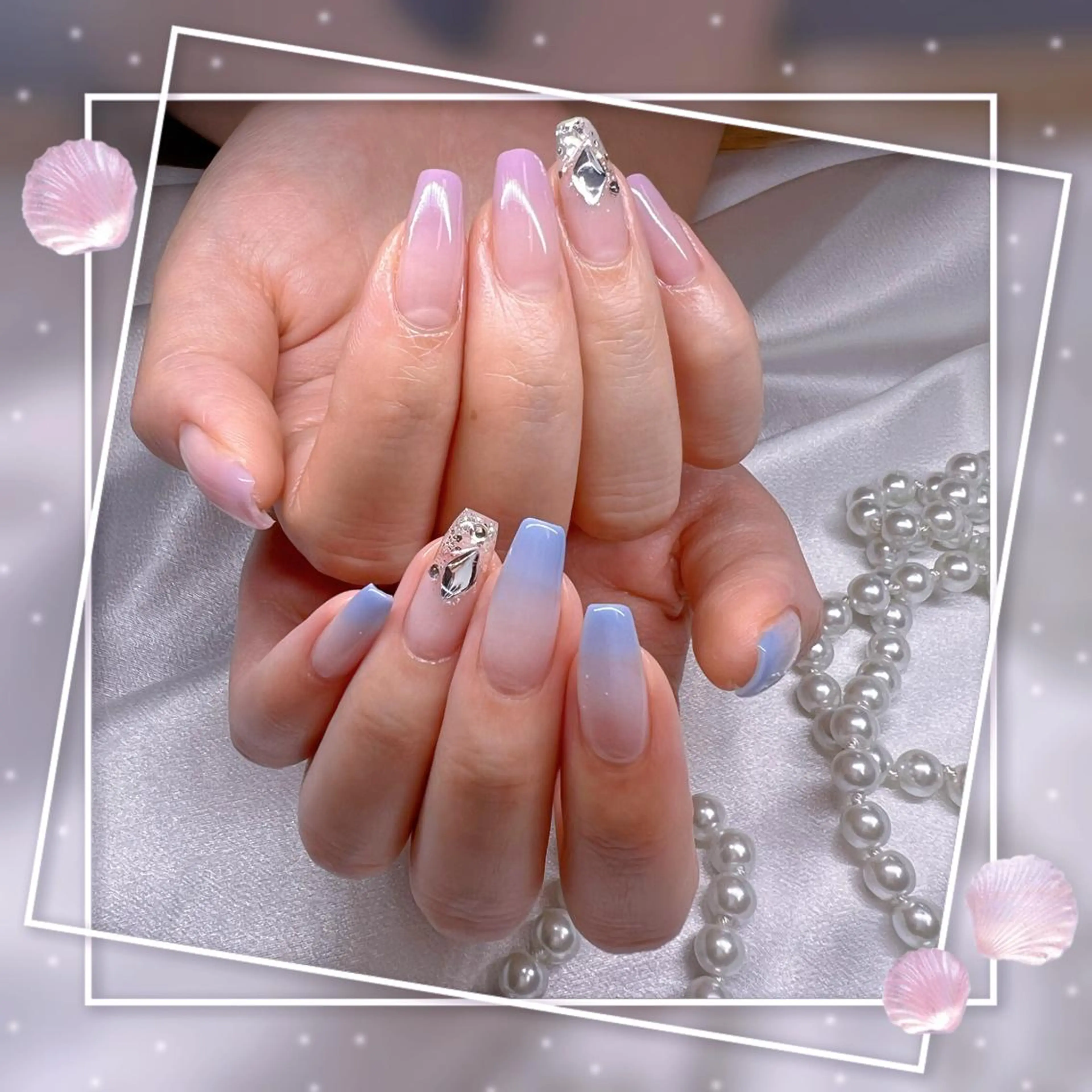 ネイル フレンチネイル キラキラネイル 韓国ネイル マグネットネイル マグネットフレンチ ハンドネイル Chill Nailsalonのネイルデザイン