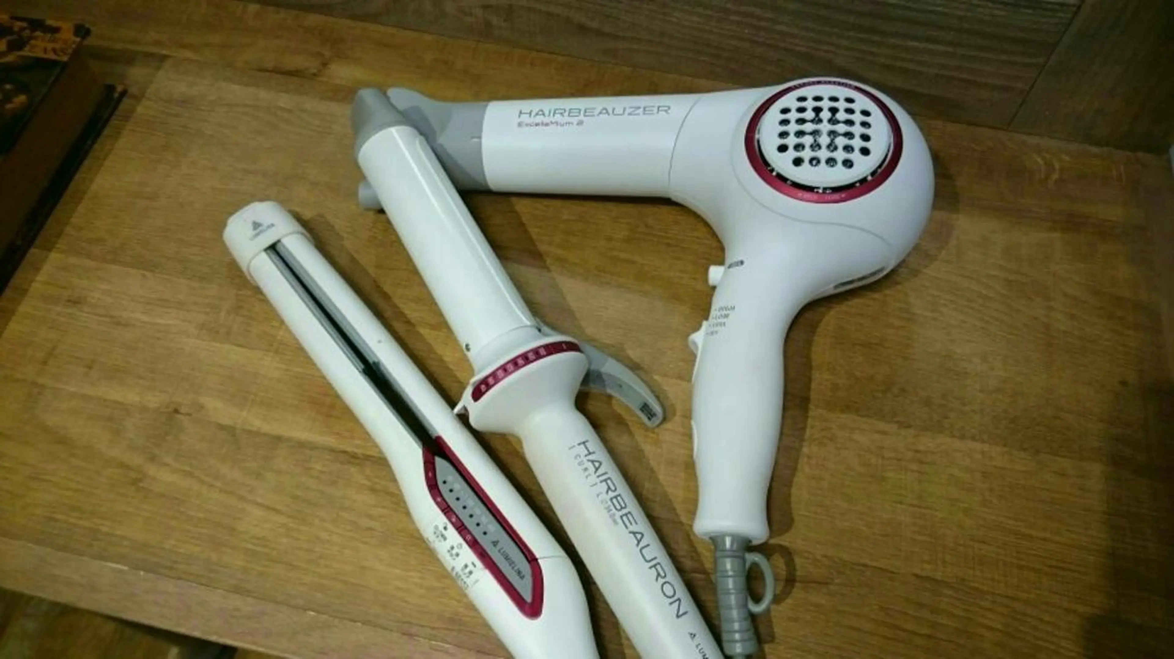 セミロング ヘアアレンジ メンズ キッズ ネイル マツエク・マツパ メンズハイライト メンズインナーカラー アッシュ アッシュグレー アッシュグレージュ Beauty＆Relaxation MEGUMI所属・MEGUMI megumiのヘアスタイル