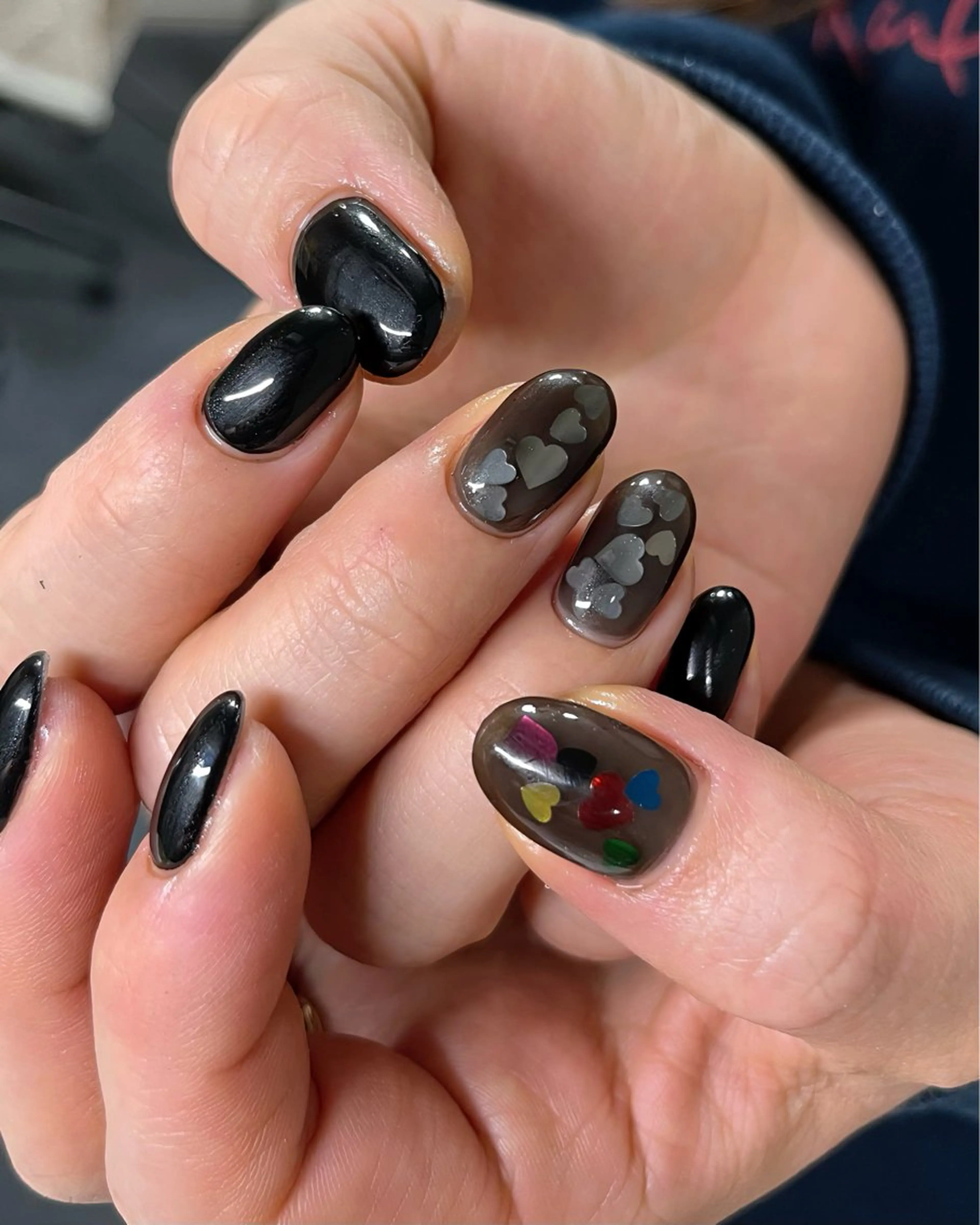 ネイル グラデーション ハート ホログラムネイル ニュアンスネイル 春ネイル ハンドネイル 🫧OPELIA NAIL渋谷🫧のネイルデザイン