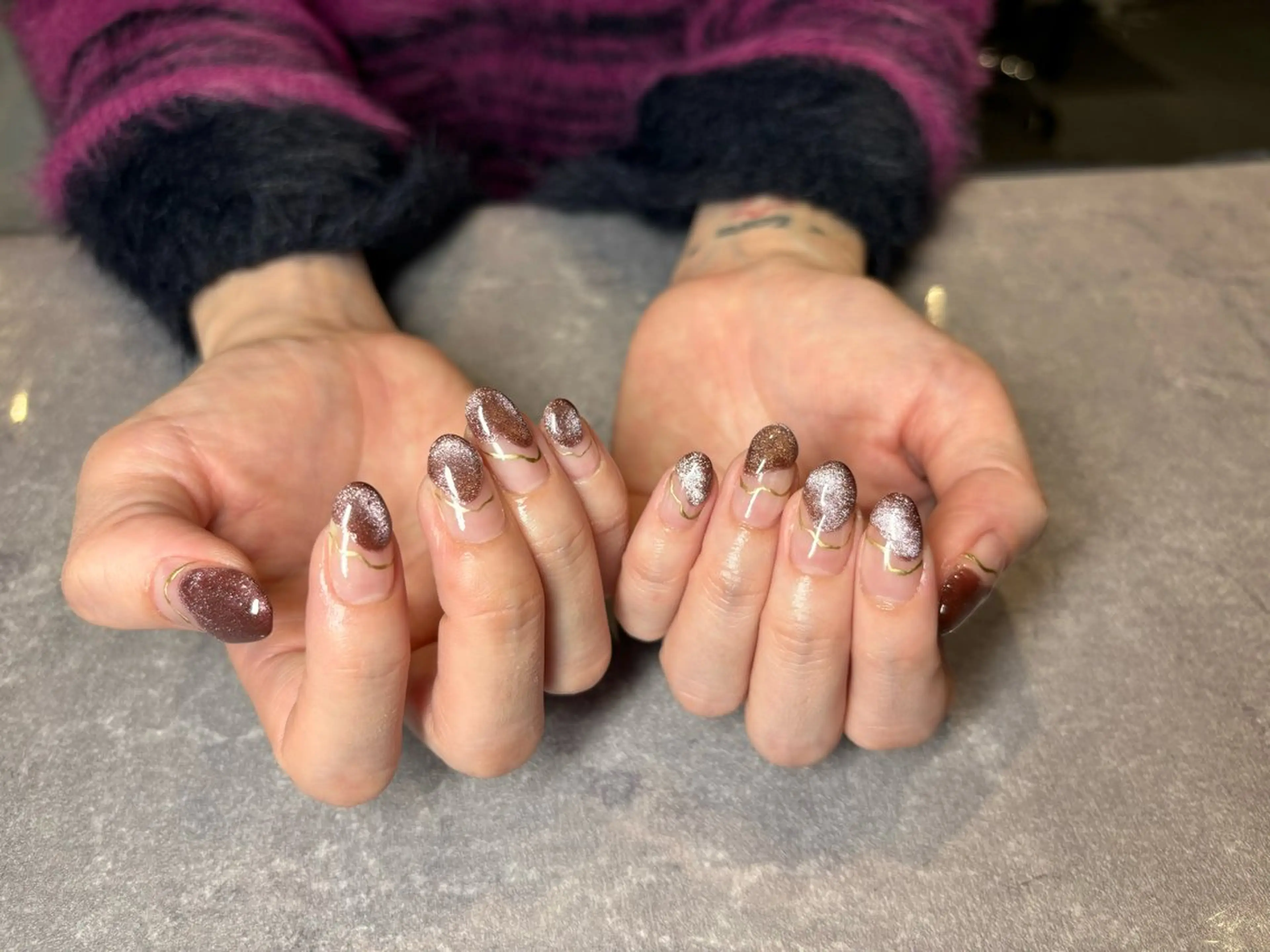 ネイル マグネットネイル ニュアンスネイル HONOKA W 【深江橋店】のネイルデザイン