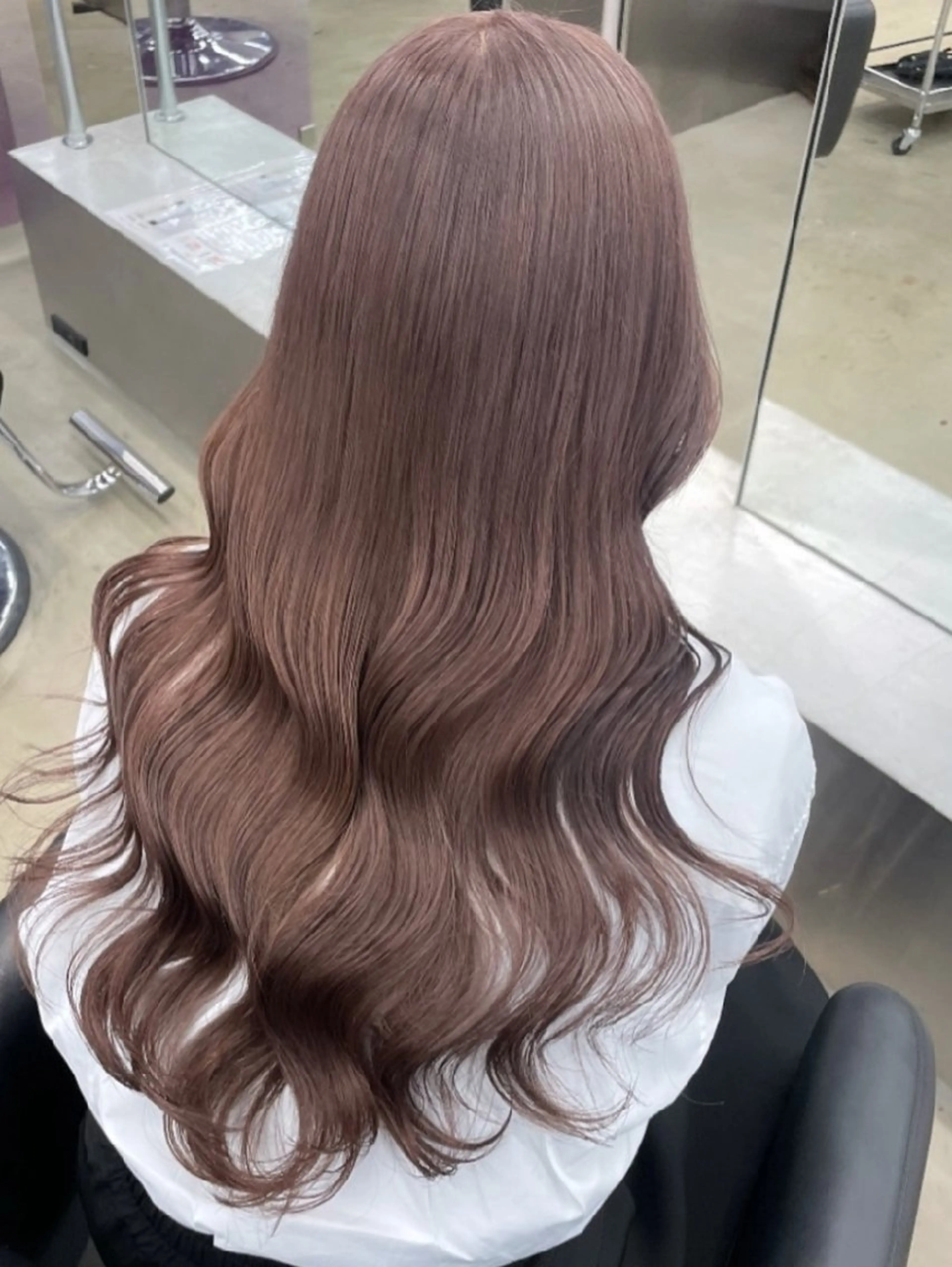 ロング PELE/栄/ SOAのヘアスタイル