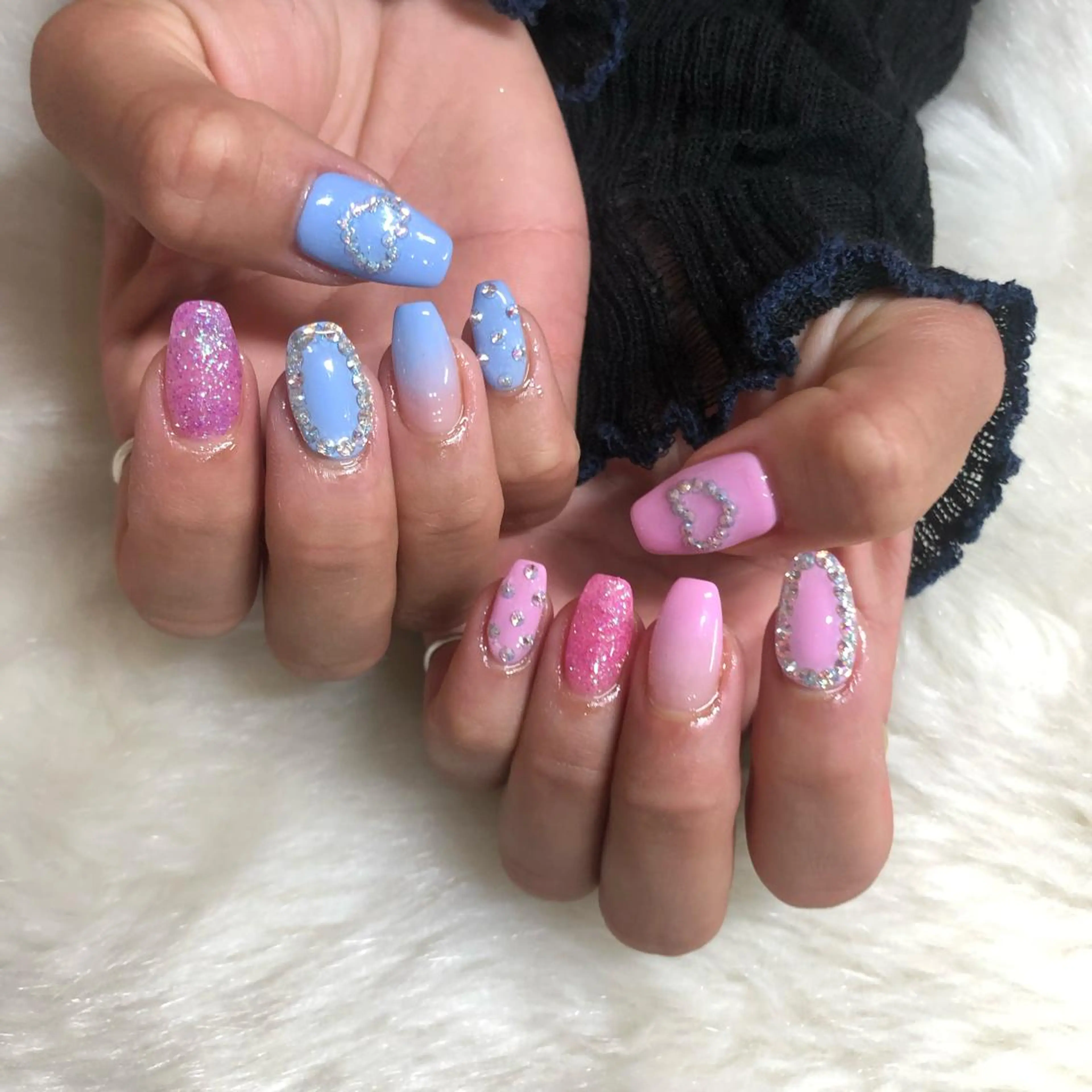 ネイル ハンドネイル フットネイル ハンドケア Nes.Nail所属・Miyagi Asamiのネイルデザイン