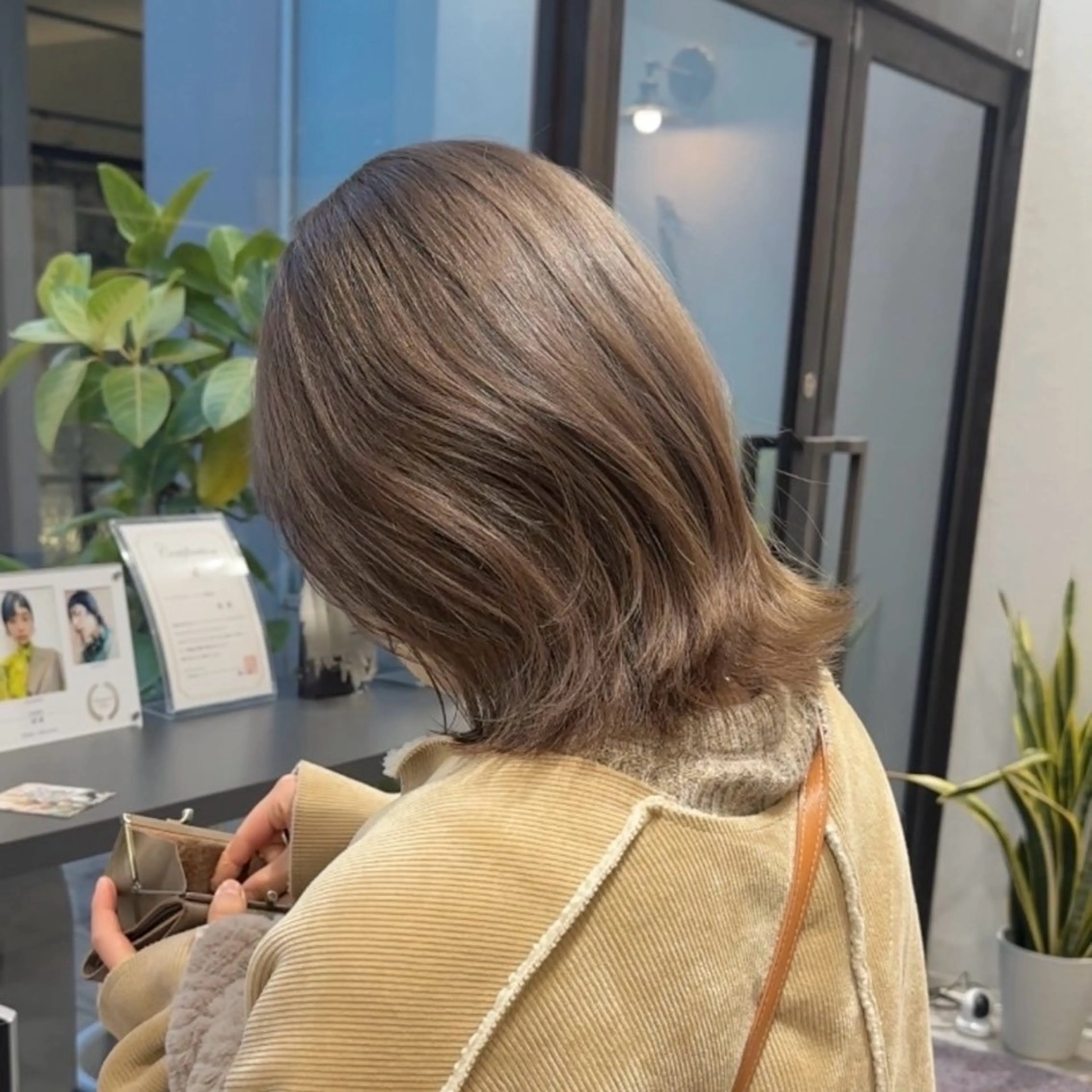 ミディアム VIEW OSAKA所属・ミディアム/ロング/ 似合わせ/しゅがーのヘアスタイル