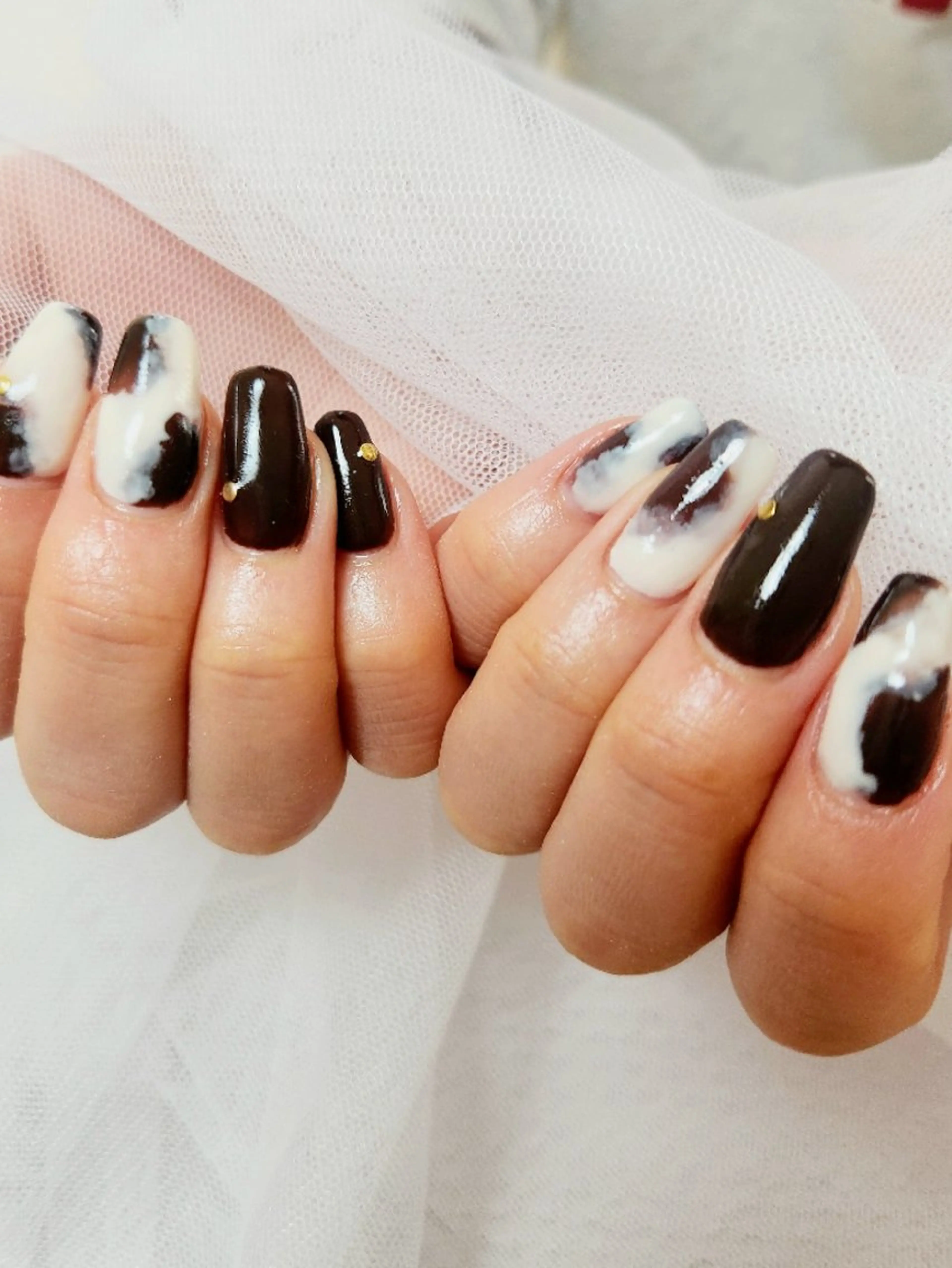 ネイル ブラウン ジェルネイル 持ち込み ニュアンスネイル ホワイト Nailroom3  古屋明美のネイルデザイン