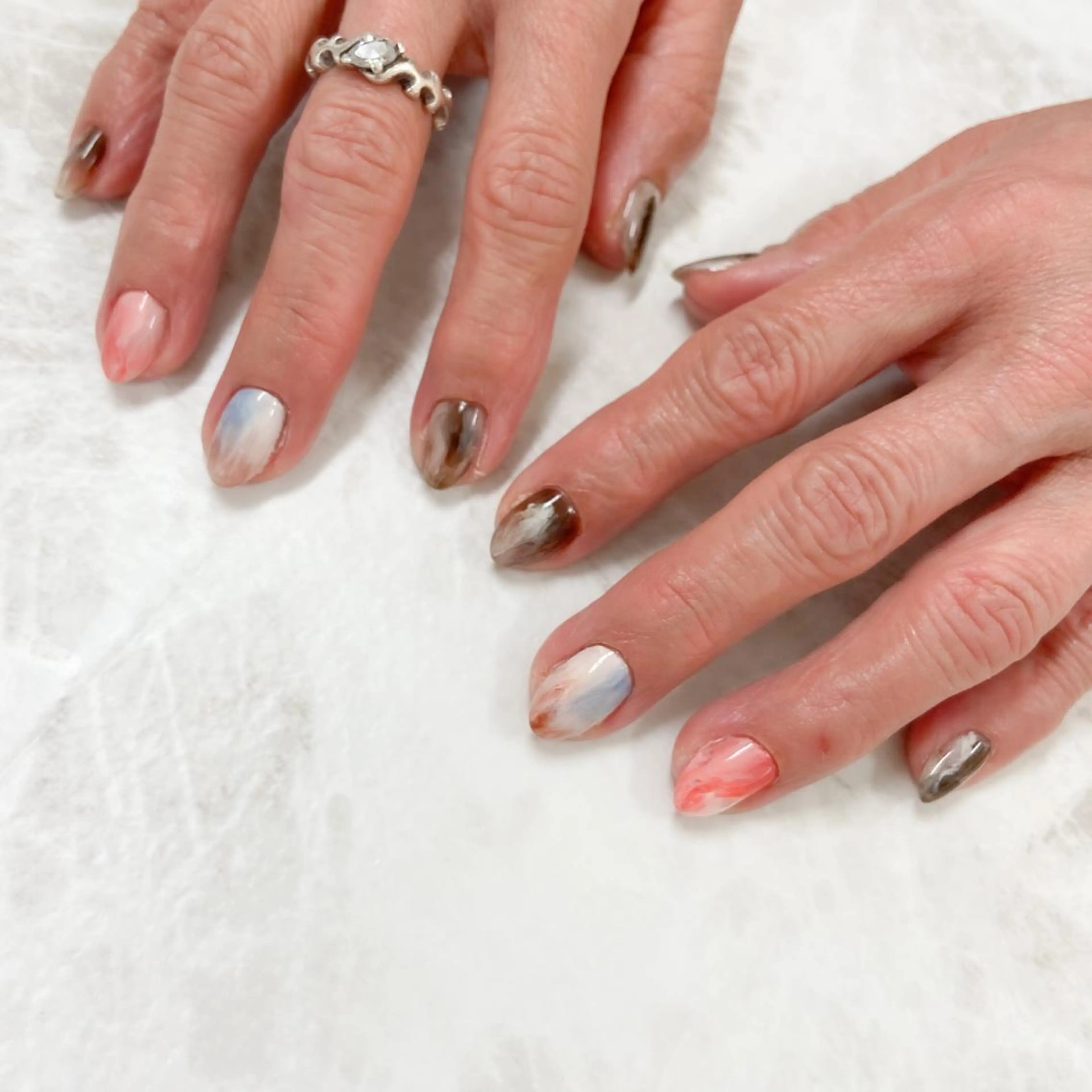 ネイル 黒沢 直子のネイルデザイン