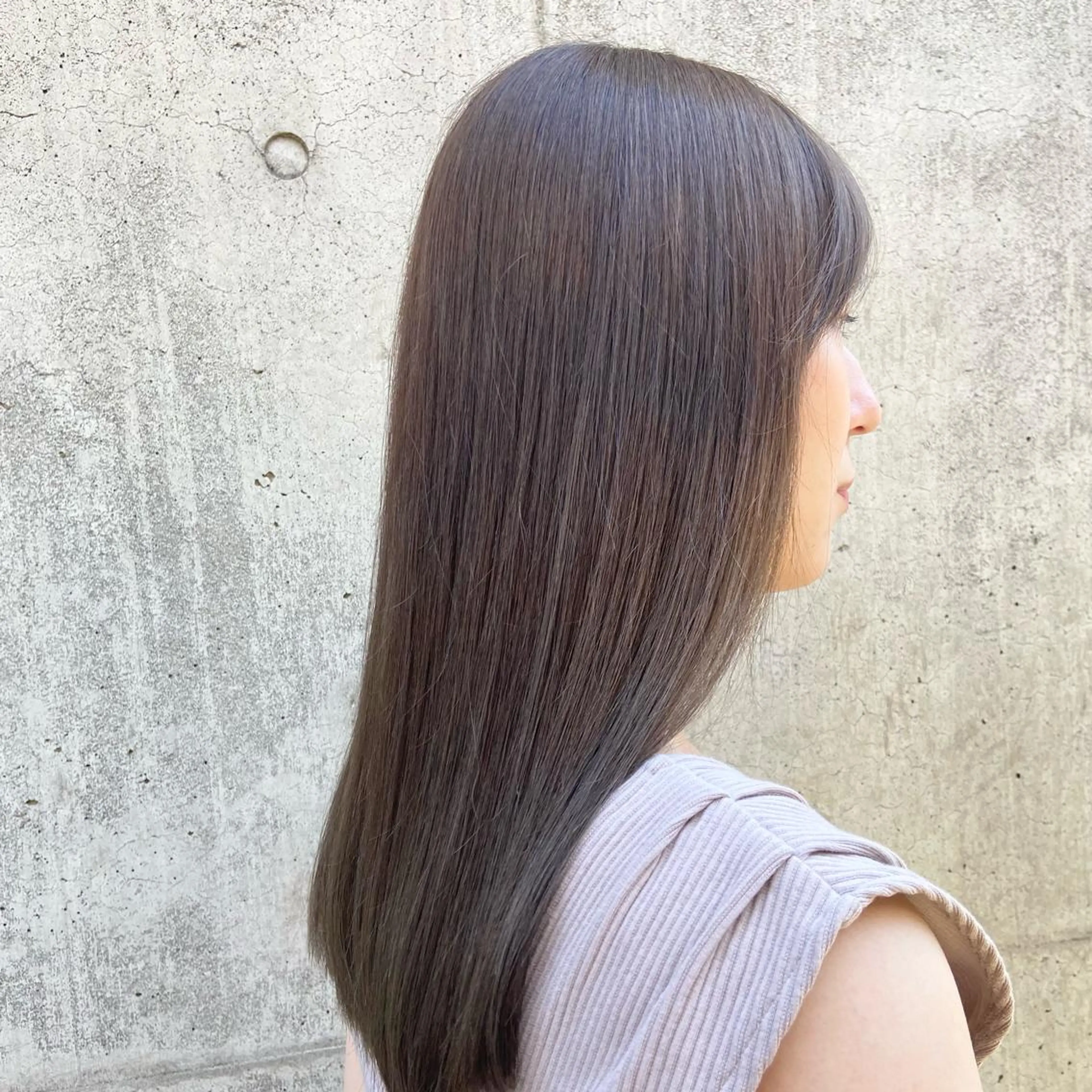 カット+ブリーチなしダブルカラー（カラー2回）+1stepトリートメントの写真