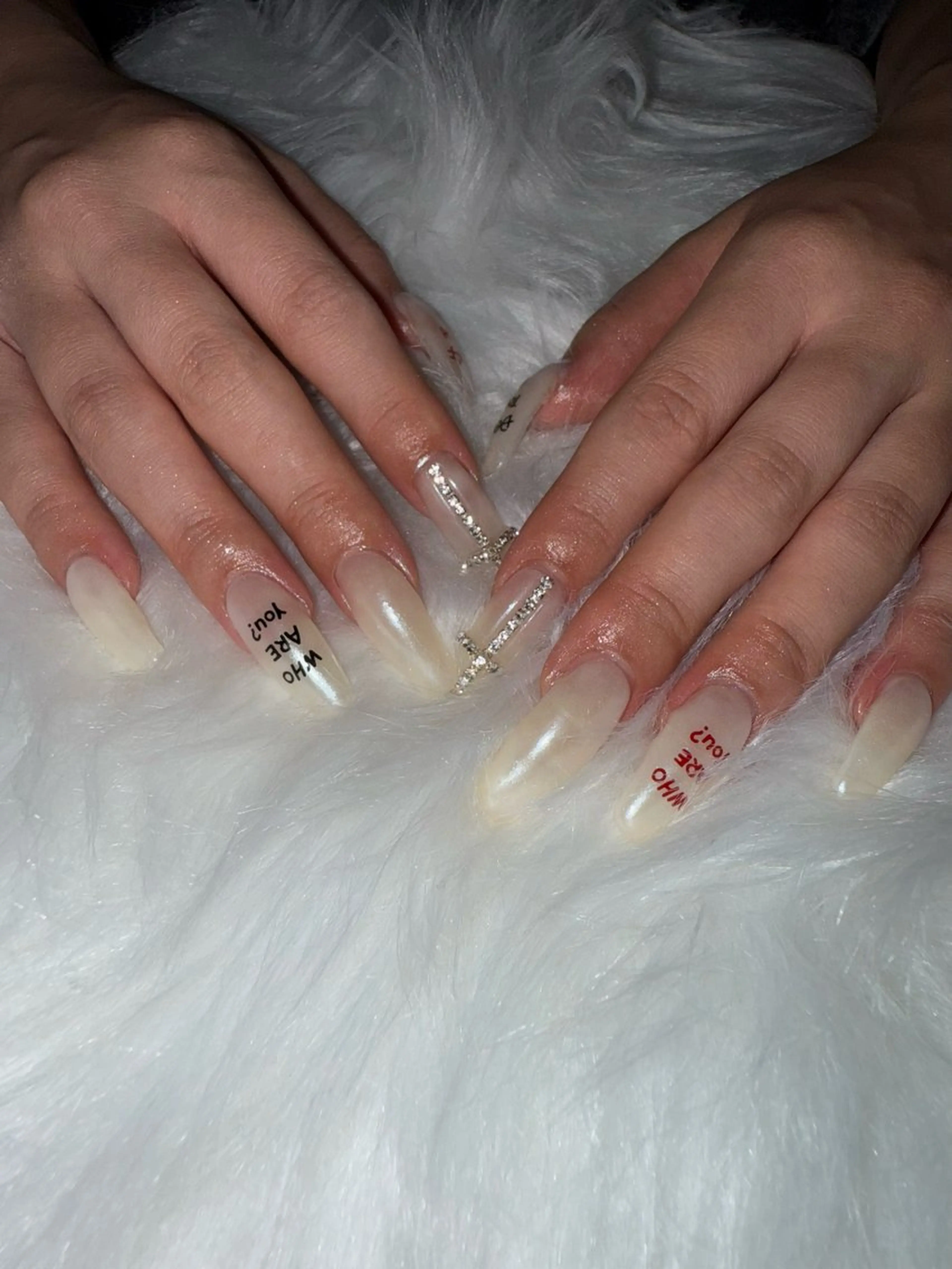 ネイル オーロラネイル ハンドネイル Nail salon BiBi所属・BiBi Nanakaのネイルデザイン
