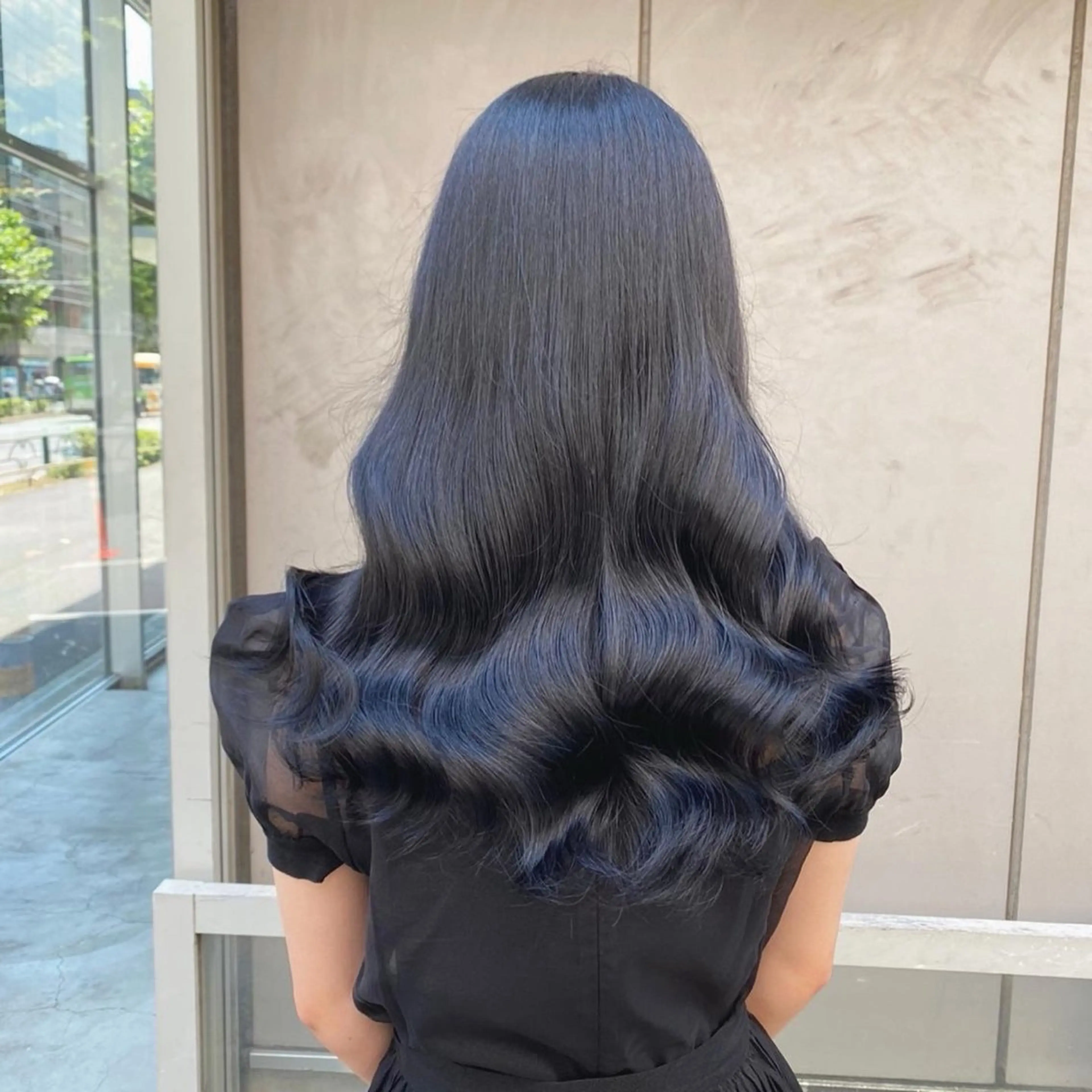 ロング カラー 黒髪 ブルーカラー ブルーブラック 韓国風ヘア レイヤーカット カット ヘアカラー 🧸韓国風艶髪/ 透明感抜群カラー🧸のヘアスタイル