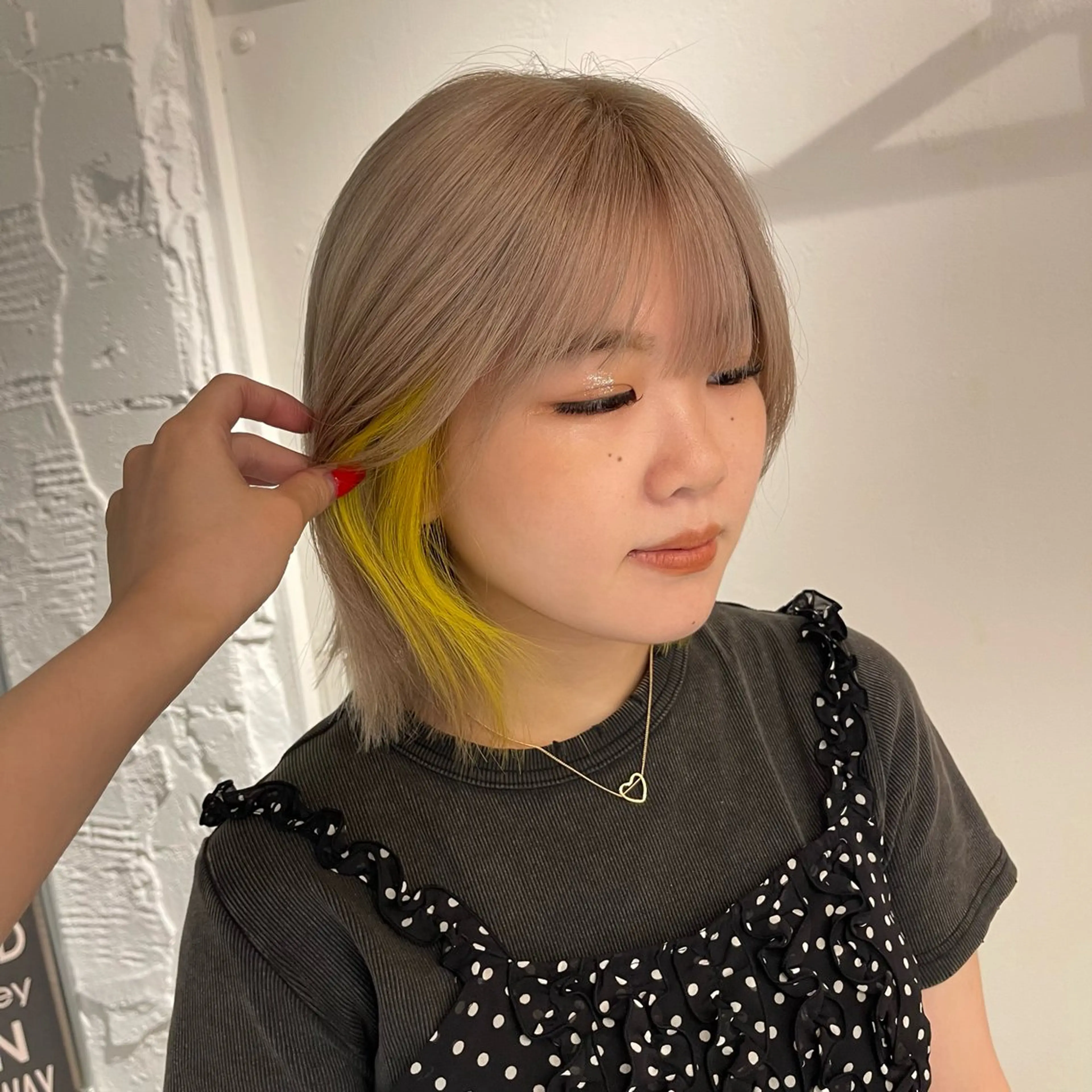 ショート カラー ヘアカラー トリートメント lunty miichiのヘアスタイル