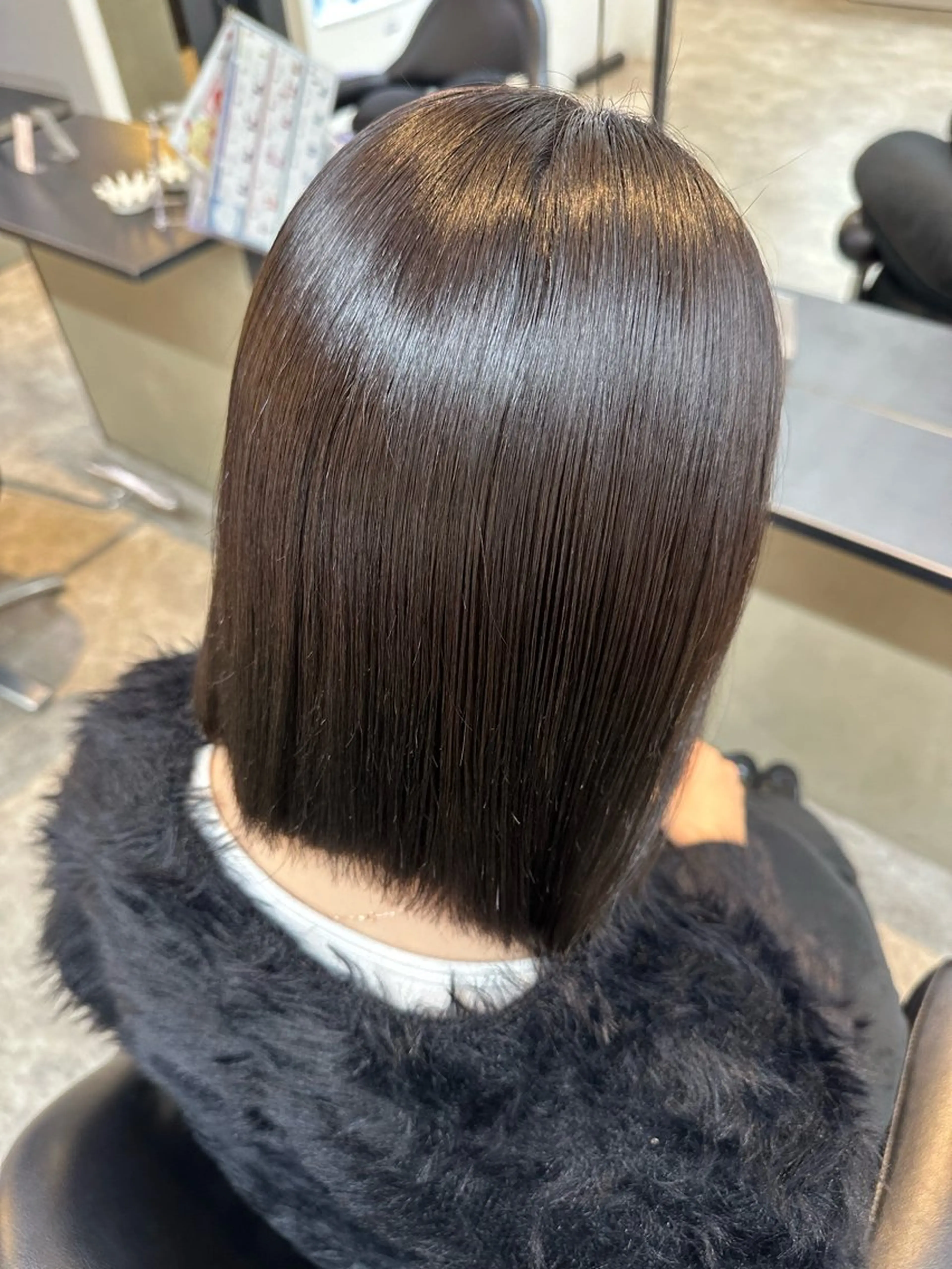 ミディアム カラー ヘアカラー トリートメント ✂️無料カットモデル ✂️佐々木悠月のヘアスタイル