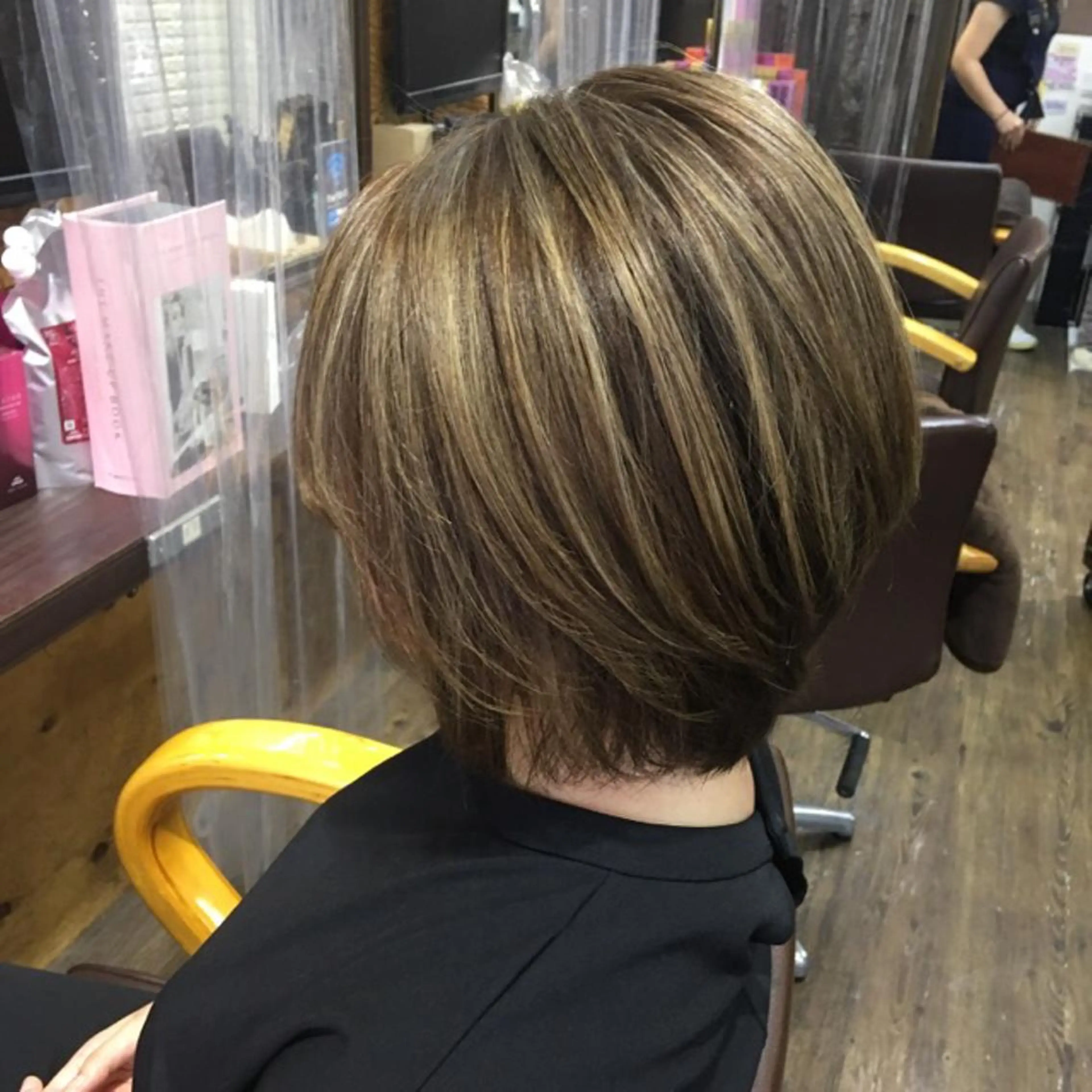 ショート カラー ハイライトカラー ハイライト カット ヘアカラー ✨U-topia渡邉 大樹【公認資格有】✨のヘアスタイル
