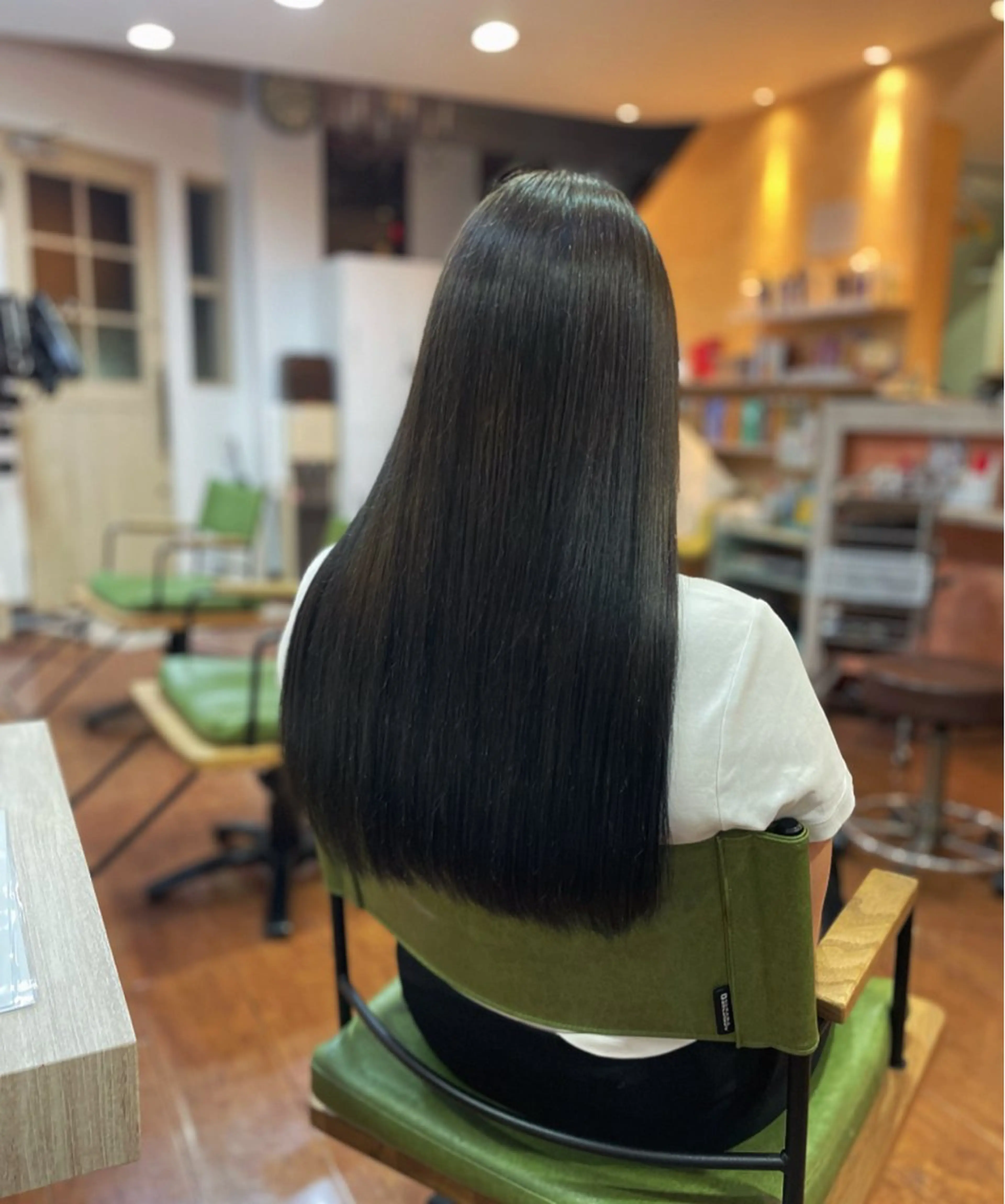 ロング カラー アッシュ ブルーカラー ブルーアッシュ 縮毛矯正 馬越 優のヘアスタイル