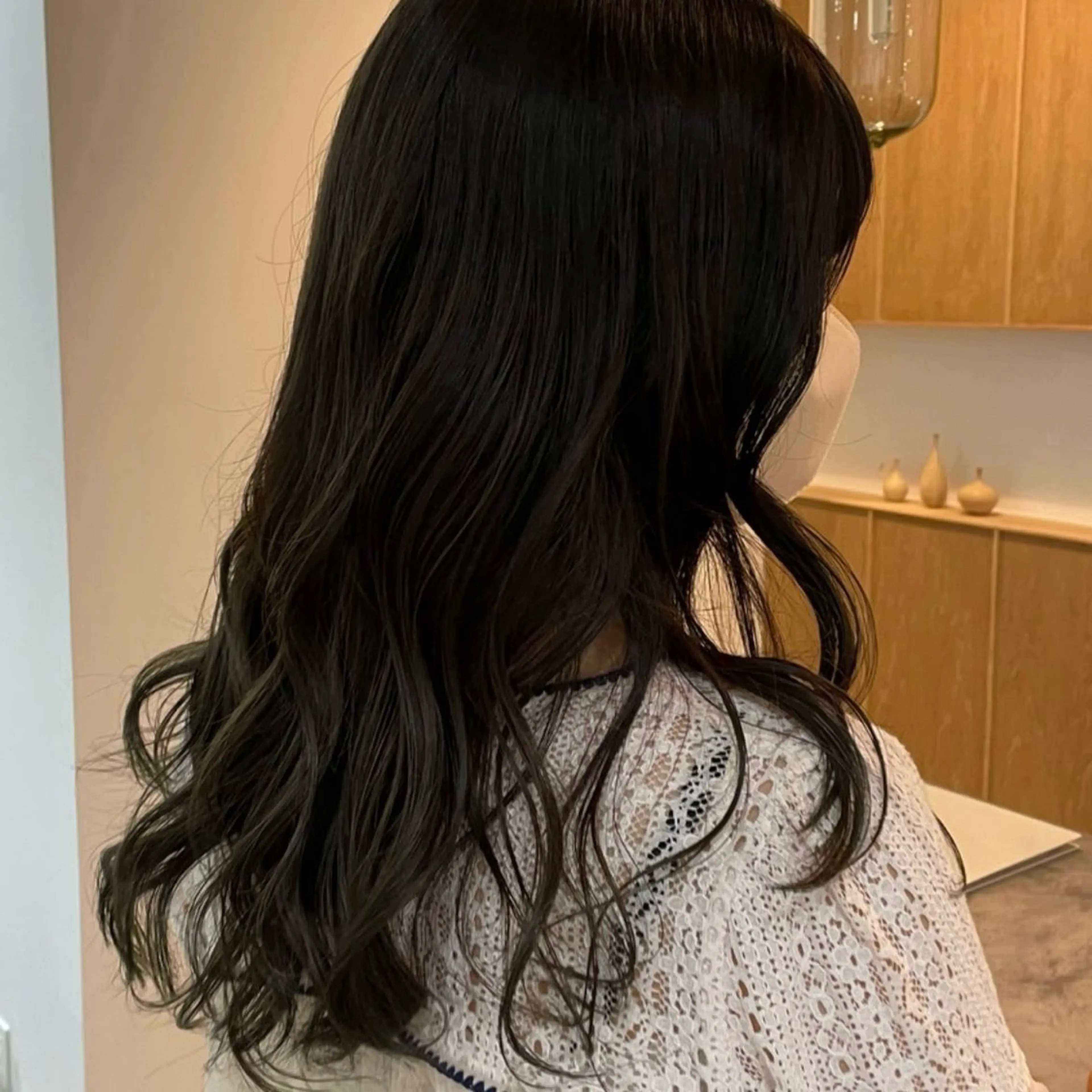 カラー Tommy所属・今井 伶奈のヘアスタイル