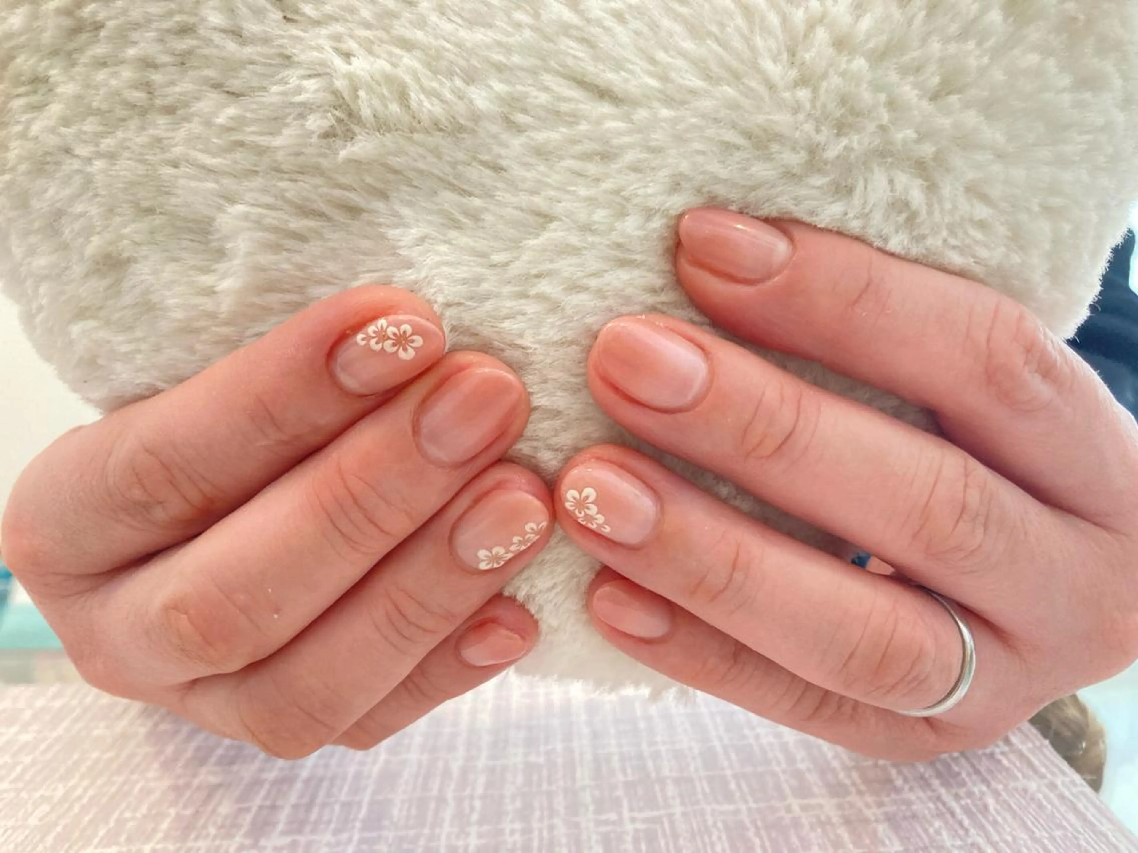 ネイル シンプルネイル Lisa’s Salonのネイルデザイン