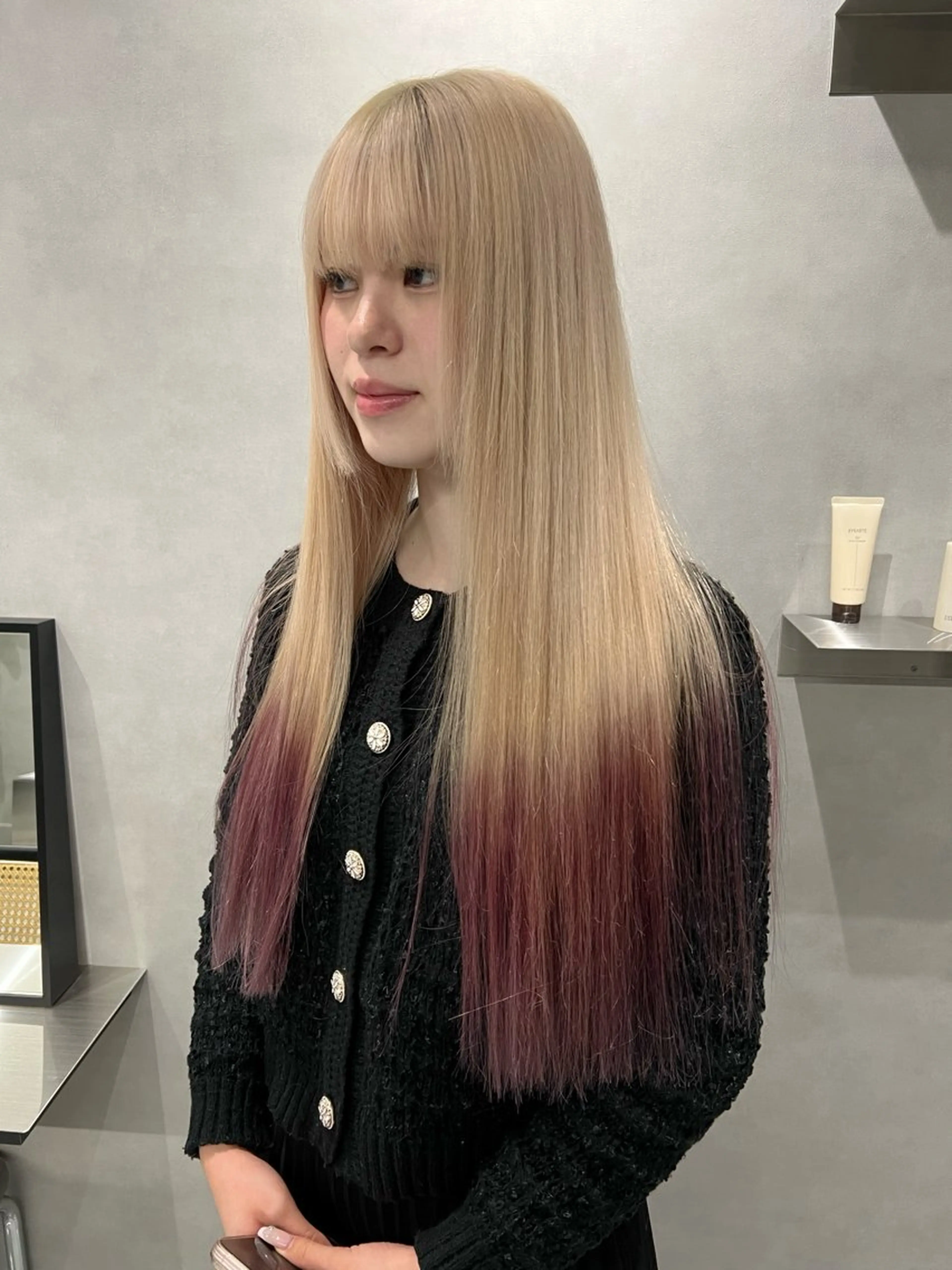 ミディアム ヘアカラー デザイン🥇複雑履歴 ハイトーン特化のヘアスタイル