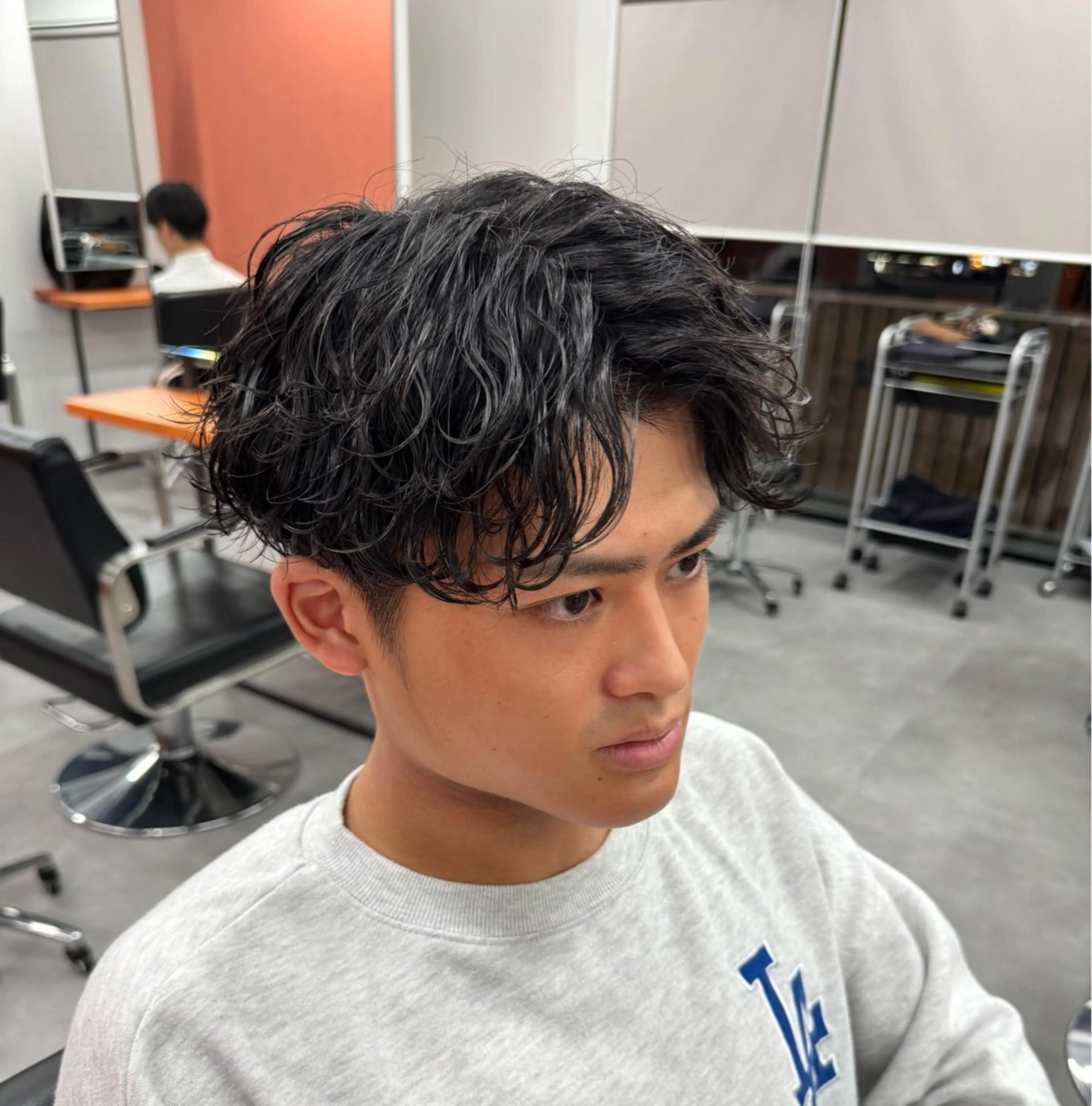 パーマ メンズ カット パーマ 金子勇希🔥パーマ 比率90%以上🔥のヘアスタイル