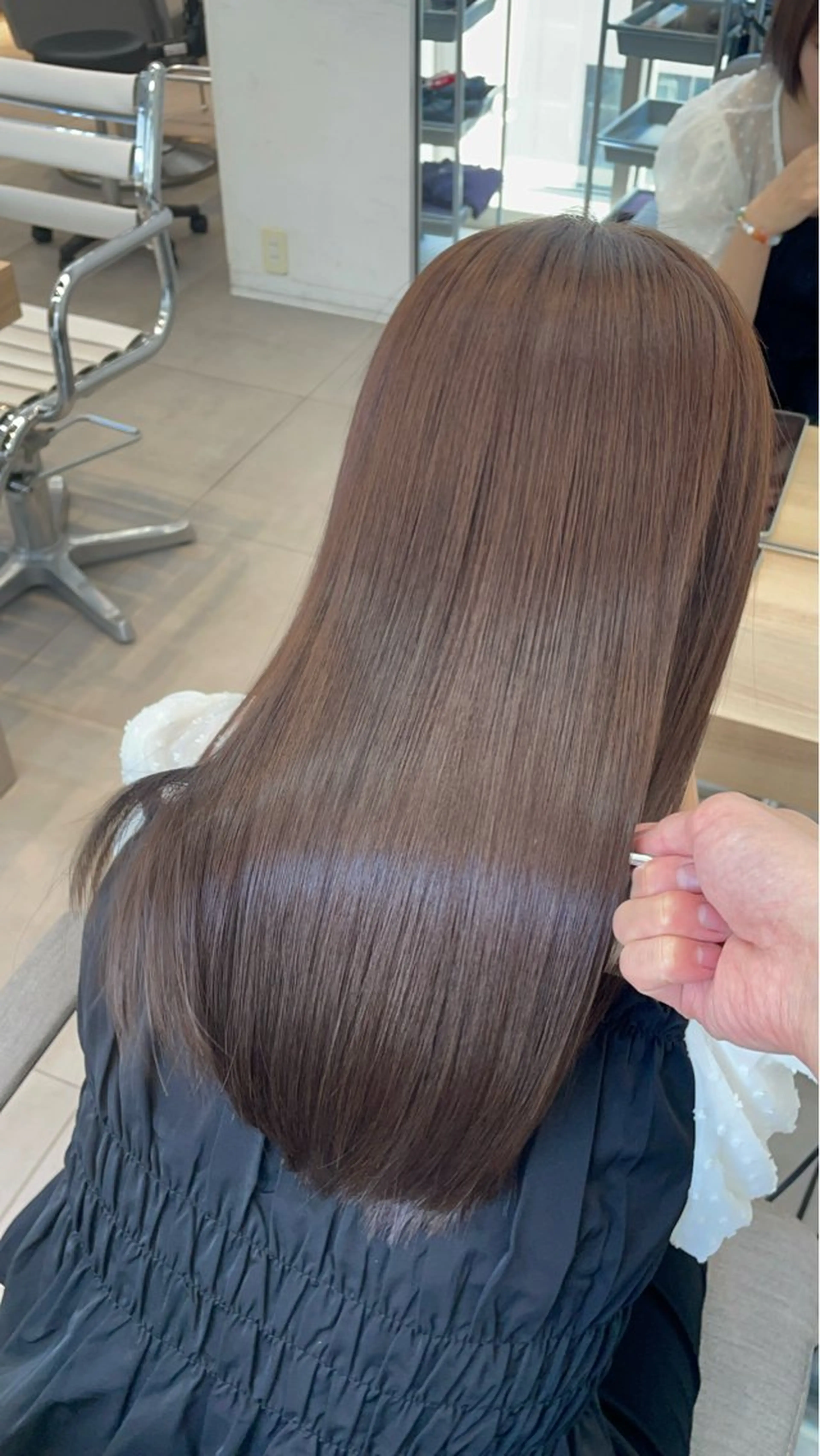 ロング カット 縮毛矯正 トリートメント ヘッドスパ ✨髪質改善✨美髪 矯正🫧小泉のヘアスタイル