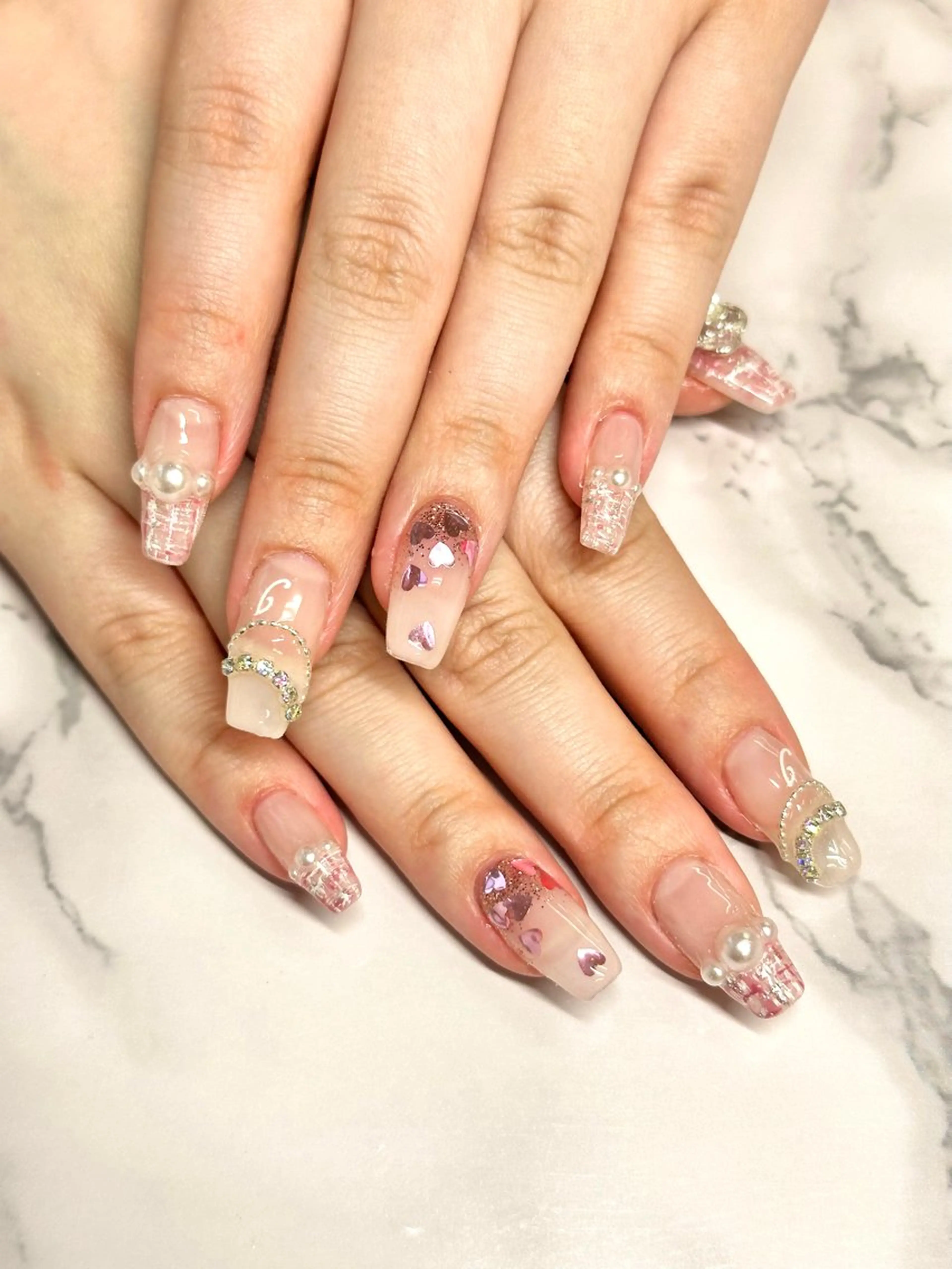 ネイル ハンドネイル salon iris 🦋北広島市大曲のネイルデザイン