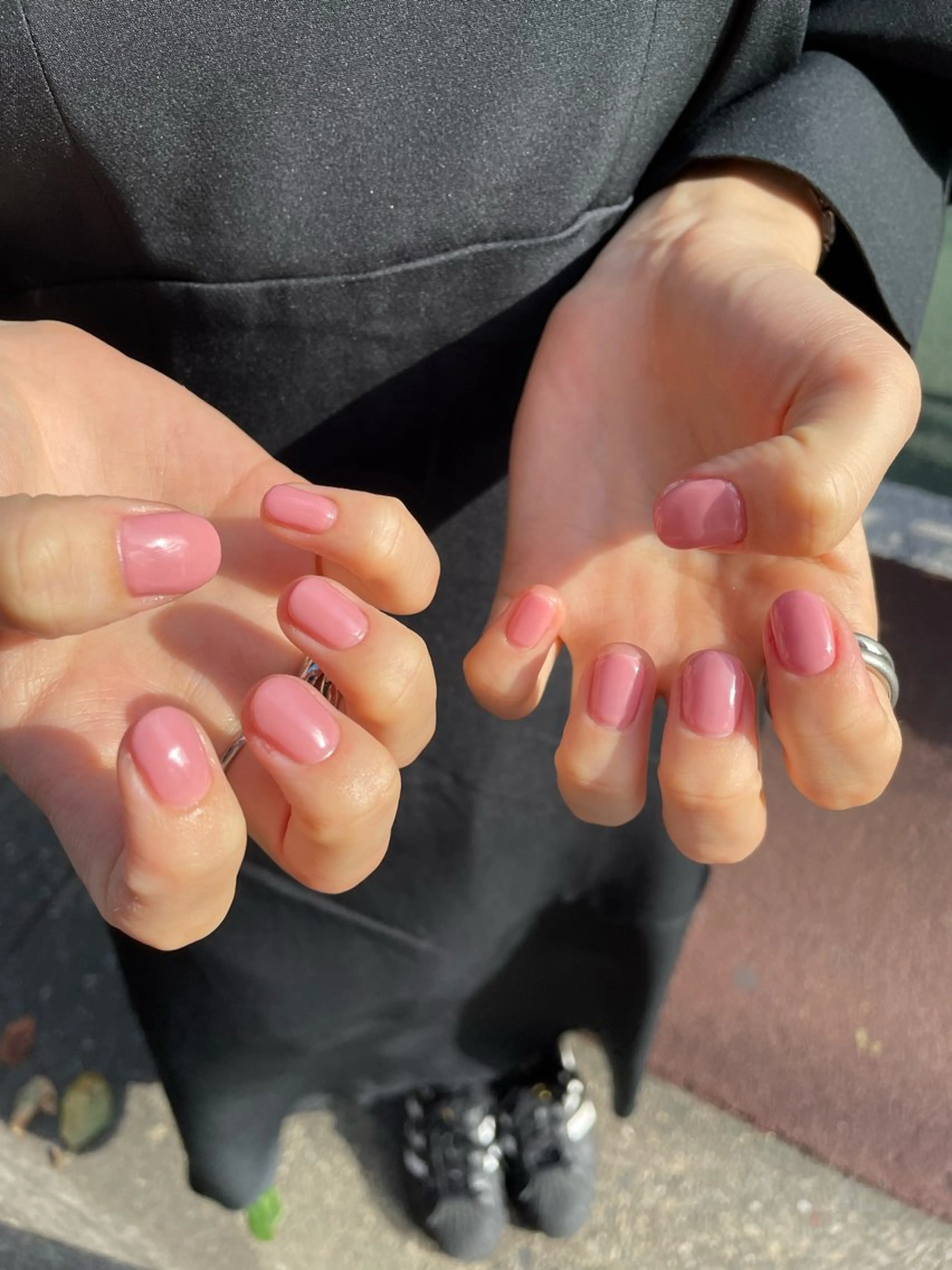 ネイル ハンドネイル ハンドケア R'well所属・はばすみれ🎀ﾈｲﾙ 光ﾌｪｲｼｬﾙ ﾍｱのネイルデザイン