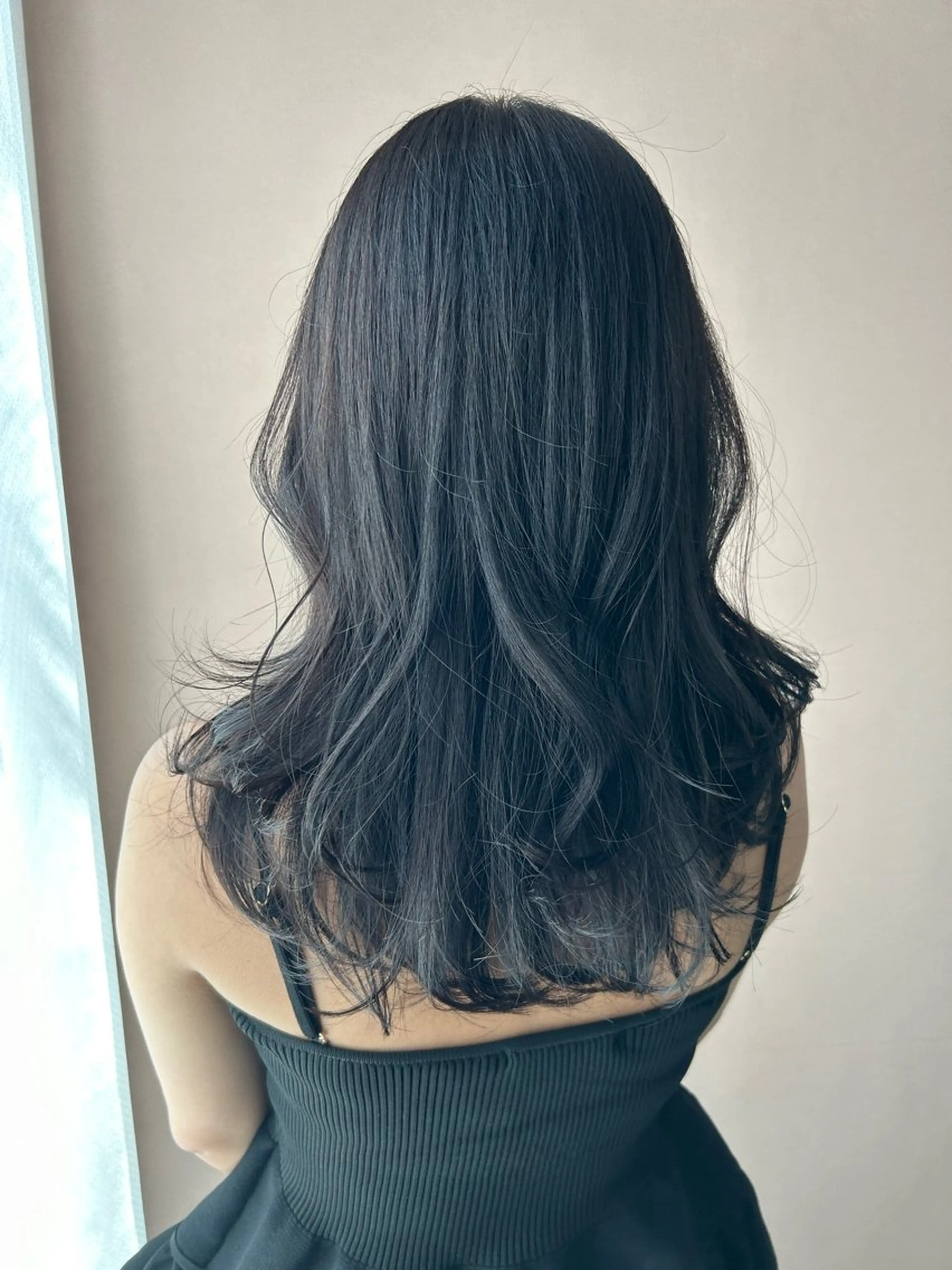 ロング カラー アッシュ アッシュグレー カット ヘアカラー トリートメント hub hair レイヤー/透明感のヘアスタイル