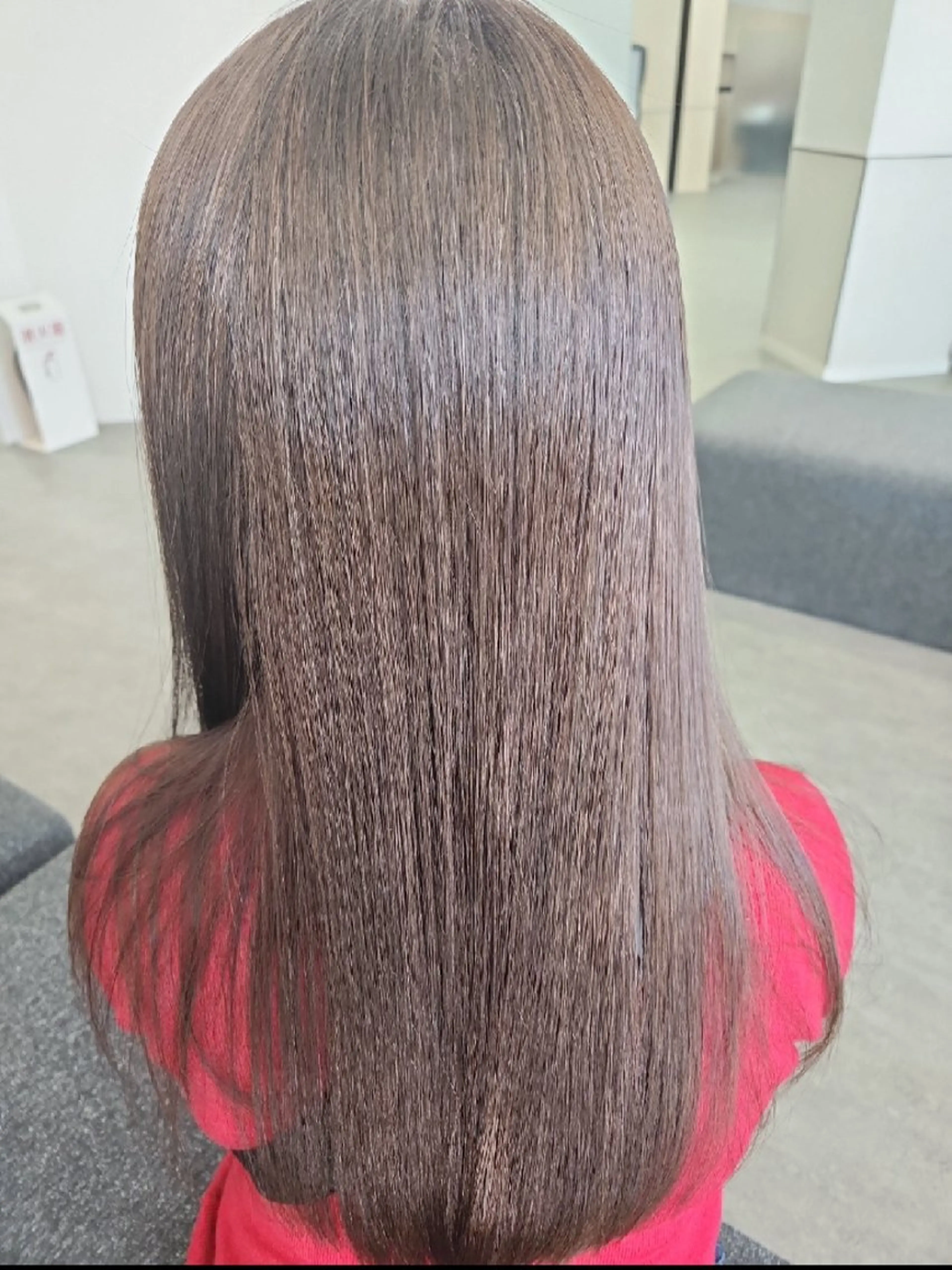 ロング カラー ブラウンカラー ナチュラルブラウン 髪質改善 トリートメント 安達まい/ インナーカラー✨のヘアスタイル